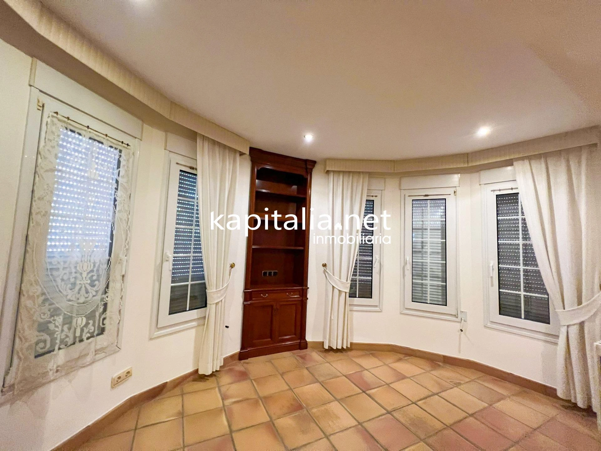 09139 - Magnifico chalet a la venta en Ontinyent