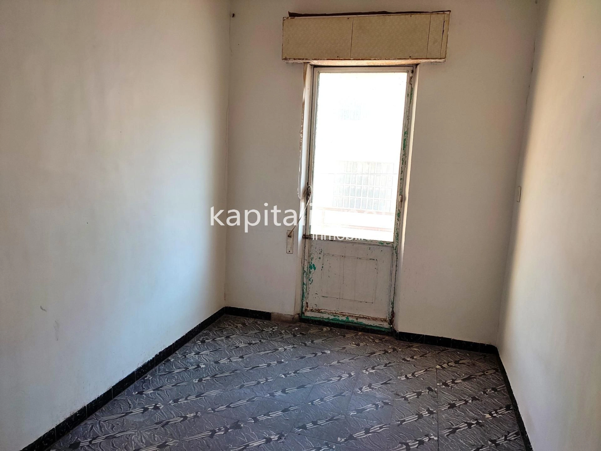 08152 - HOUSE WITH GARAGE FOR SALE IN BANYERES DE MARIOLA.