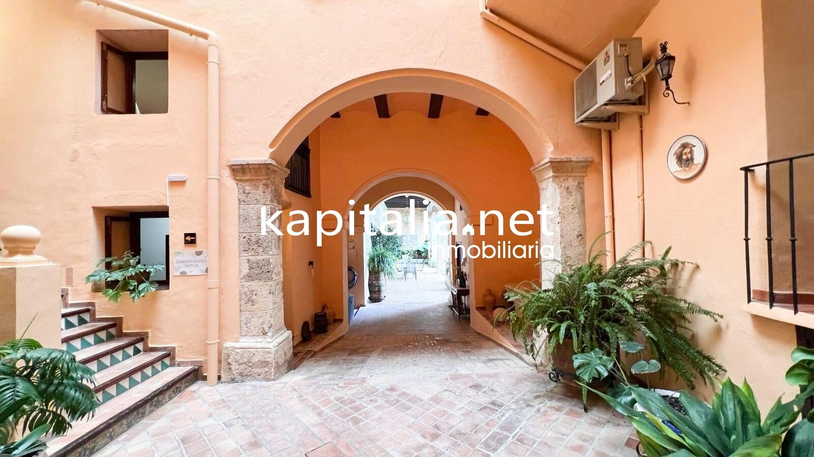 09222 - CASA RURAL A LA VENTA EN EL CENTRO DE XATIVA