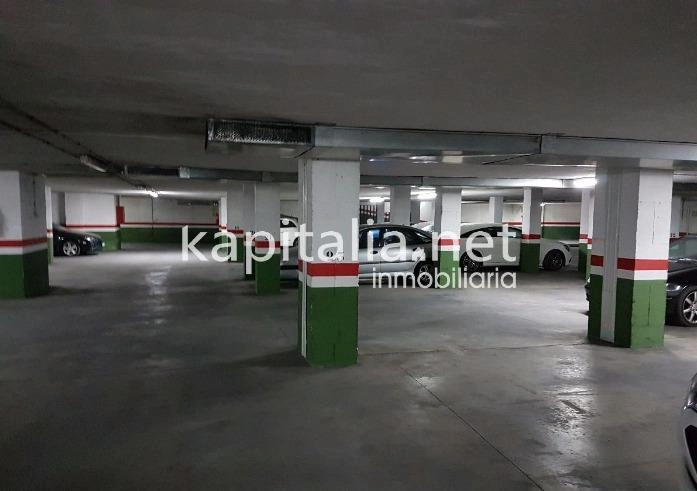 09561 - Property for Rent in Ontinyent