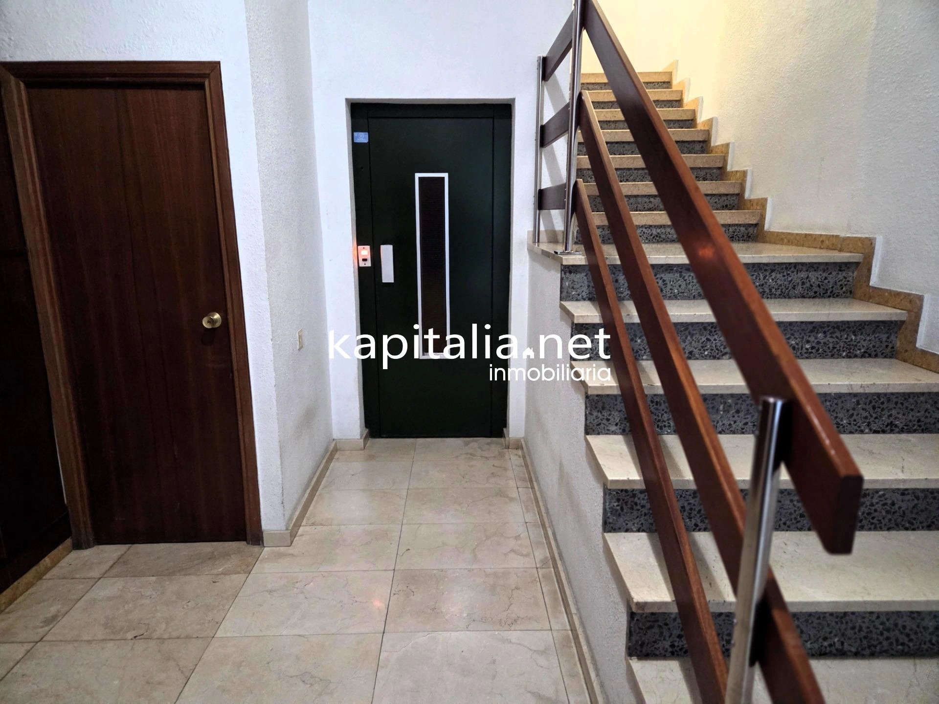 Amplio PIso a la venta en Ontinyent - Sant Josep