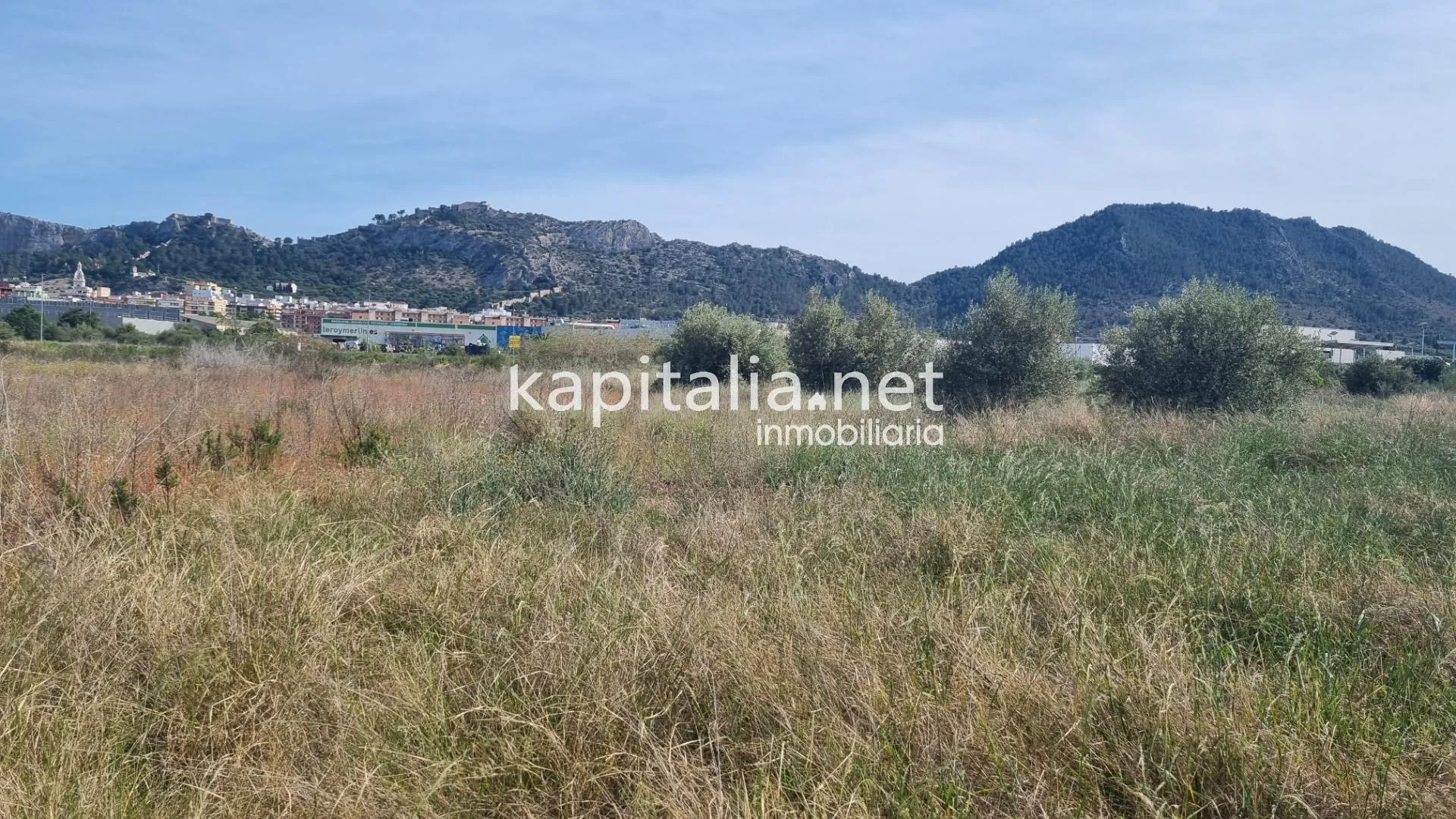 08356 - Parcela industrial a la venta en Xativa