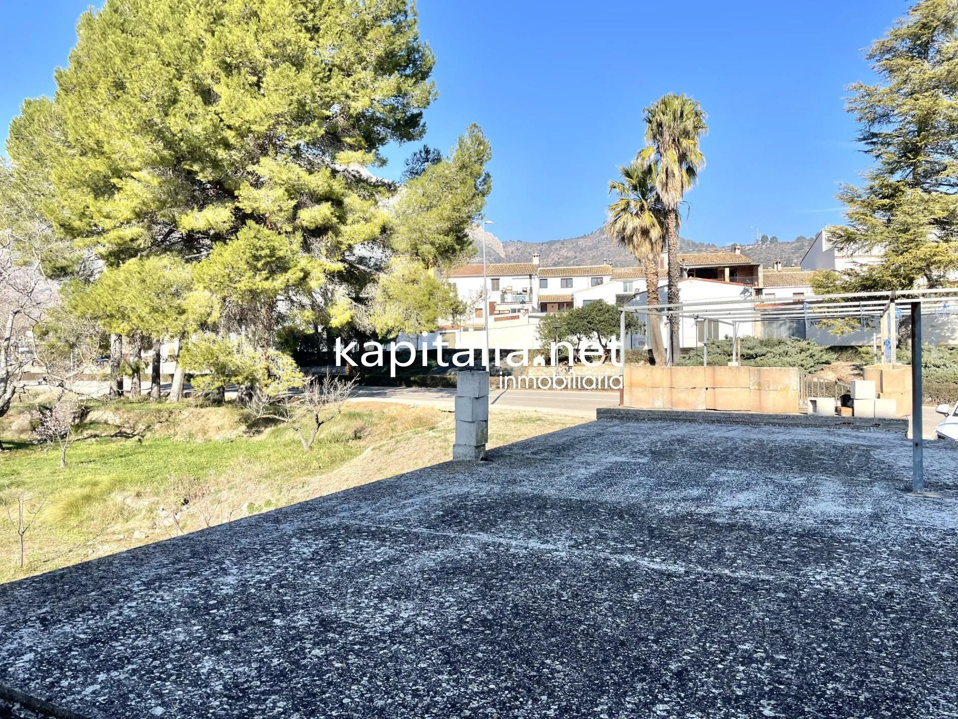 Edificio a la venta en Beniarrés.