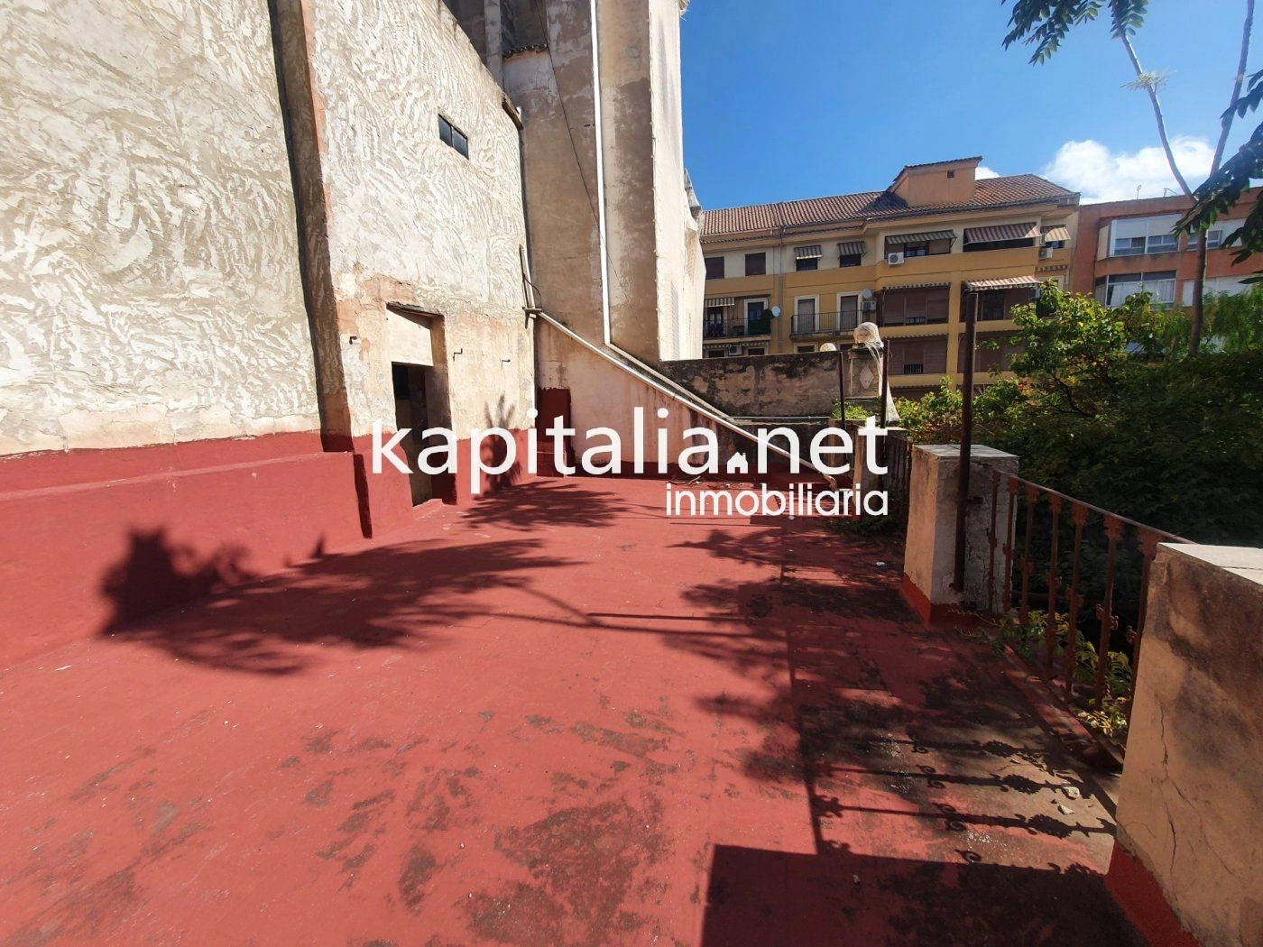 Gran casa emblemática a la venta en Ontinyent.