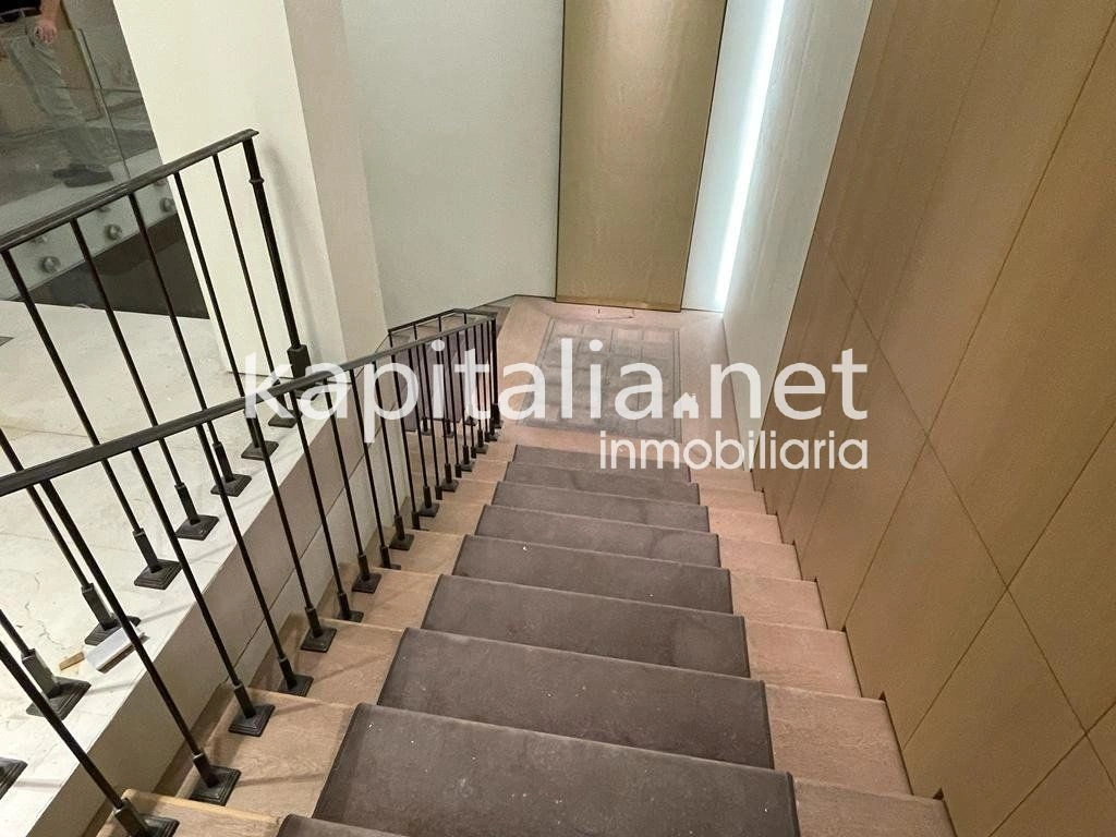 07775 - Commercial premises for rent in the centre of Valencia (Valencia)
