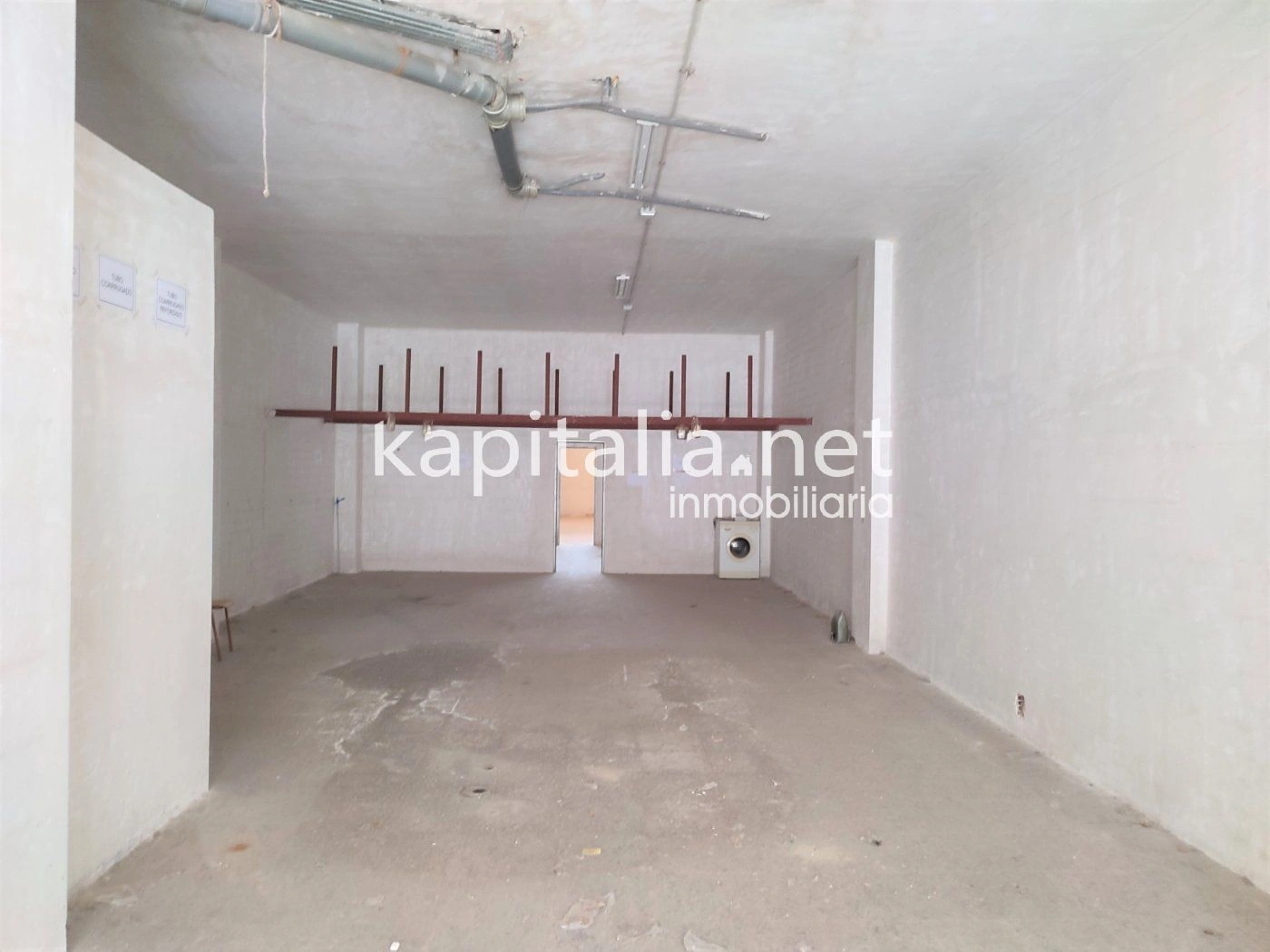07055 - Commercial premises for rent in Ontinyent, San José area.