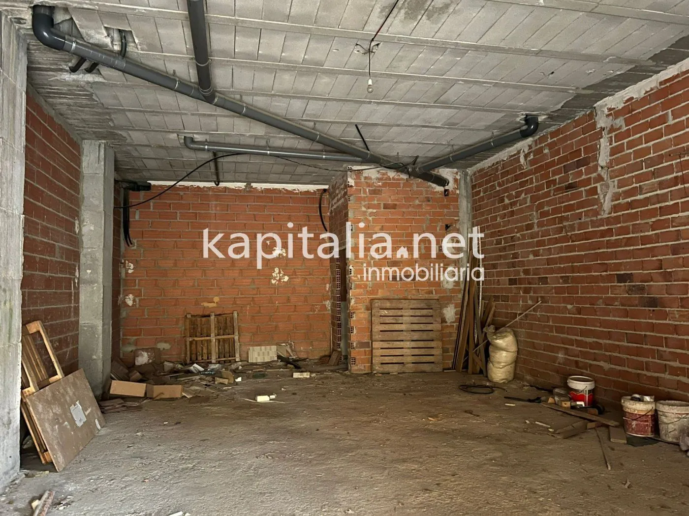 07364 - Local chaflán en venta en Ontinyent en zona Llombo