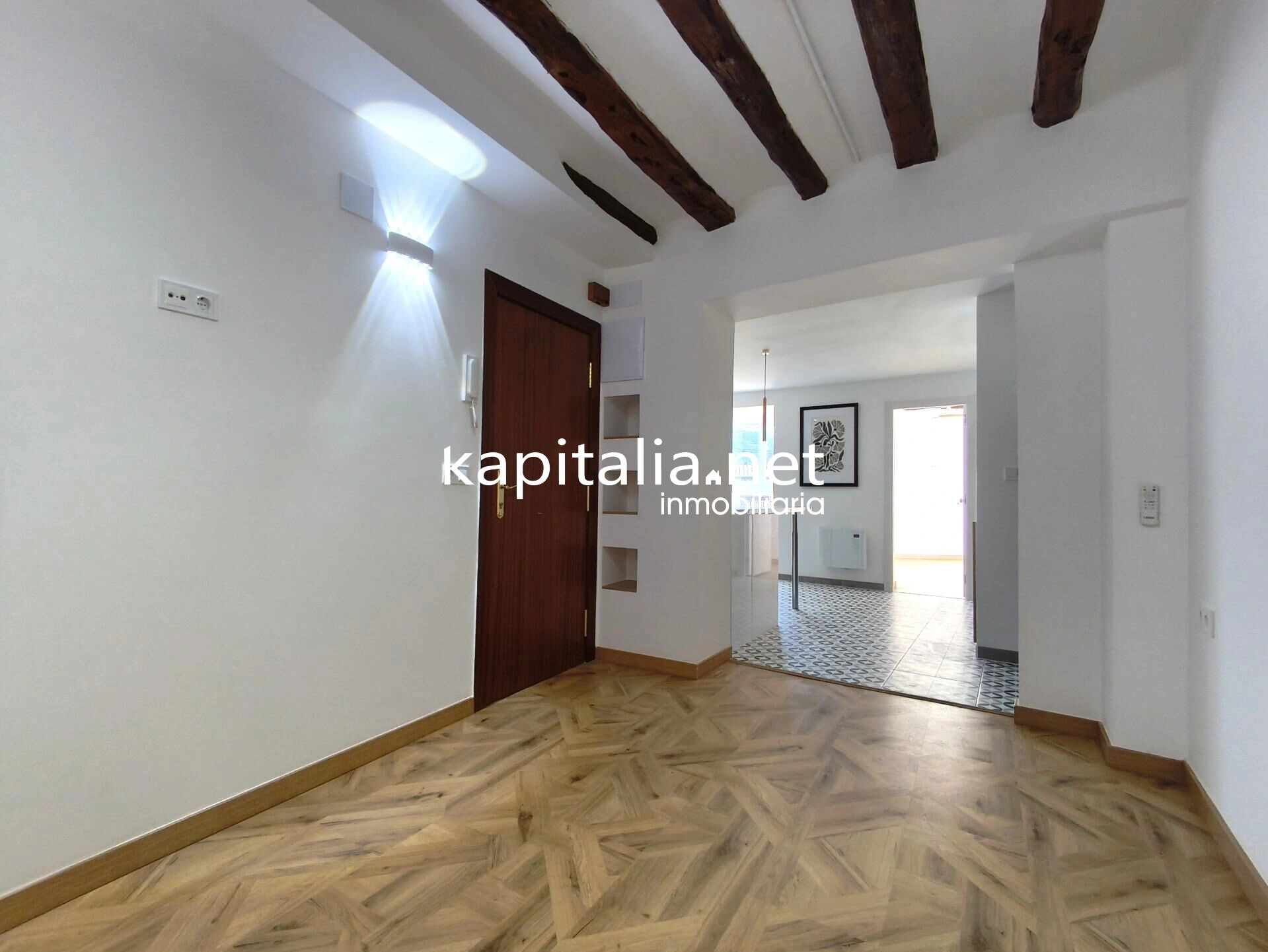 10237 - PISO REFORMADO A LA VENTA EN ALCOY, ZONA ALTA ALCOY