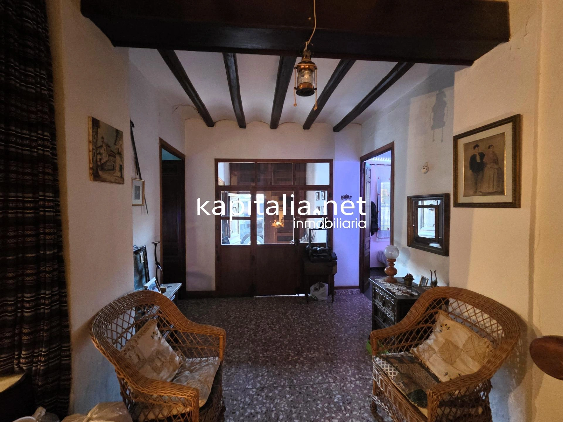 10127 - Encantadora Casa en Quatretondeta - Ideal para Entrar a Vivir