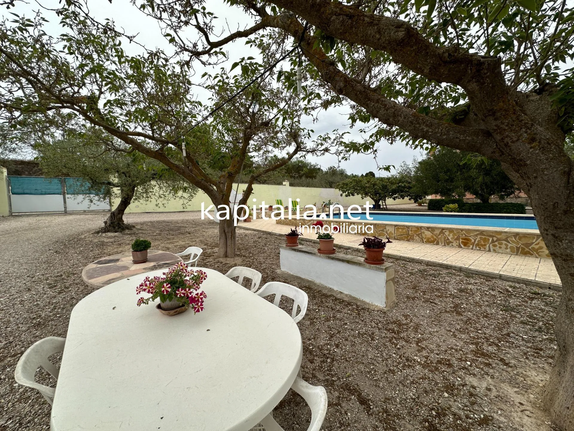 Chalet a la venta en Cocentaina, Alicante.