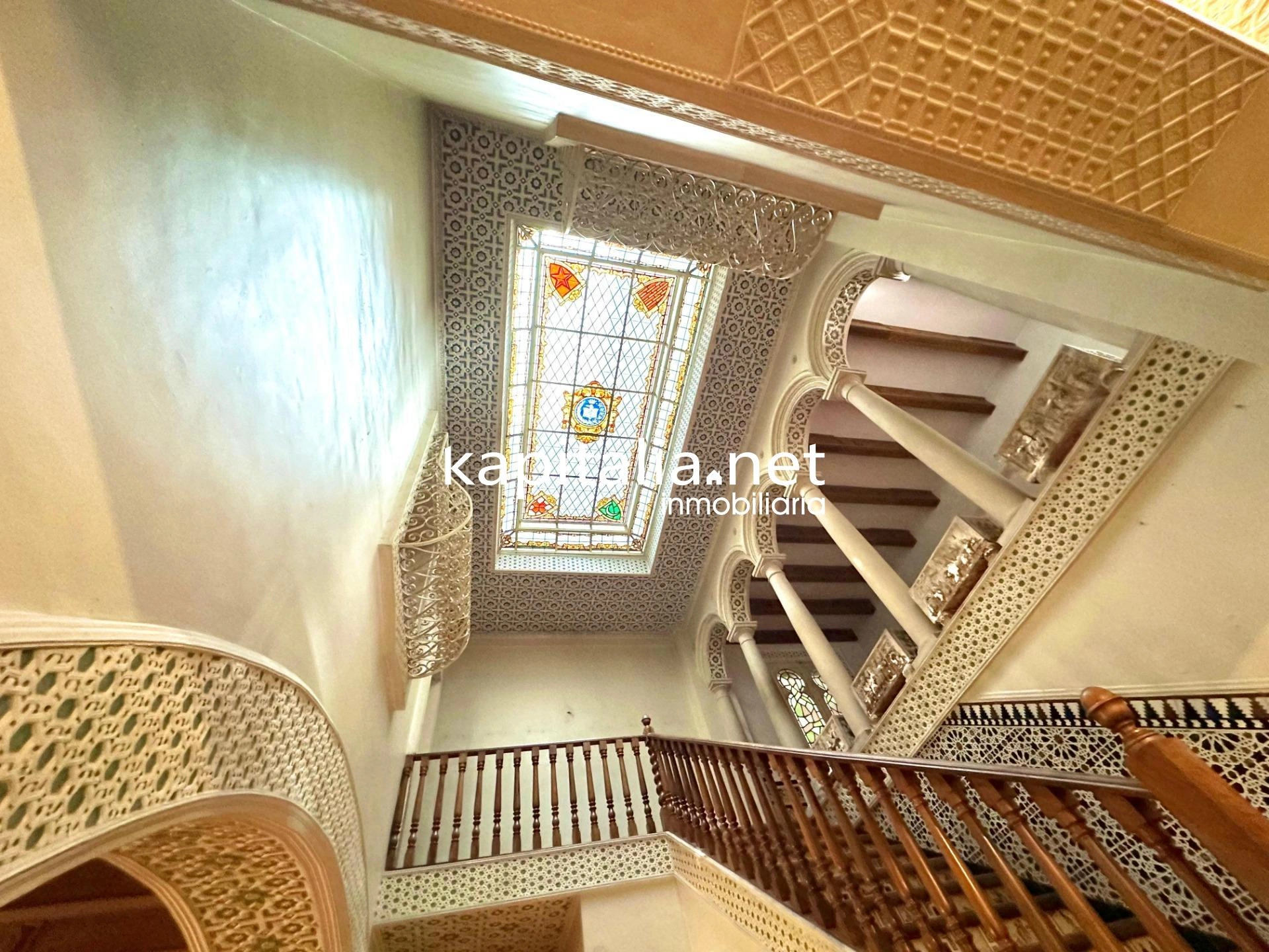 09750 - Gran casa con encanto a la venta en Alcoy
