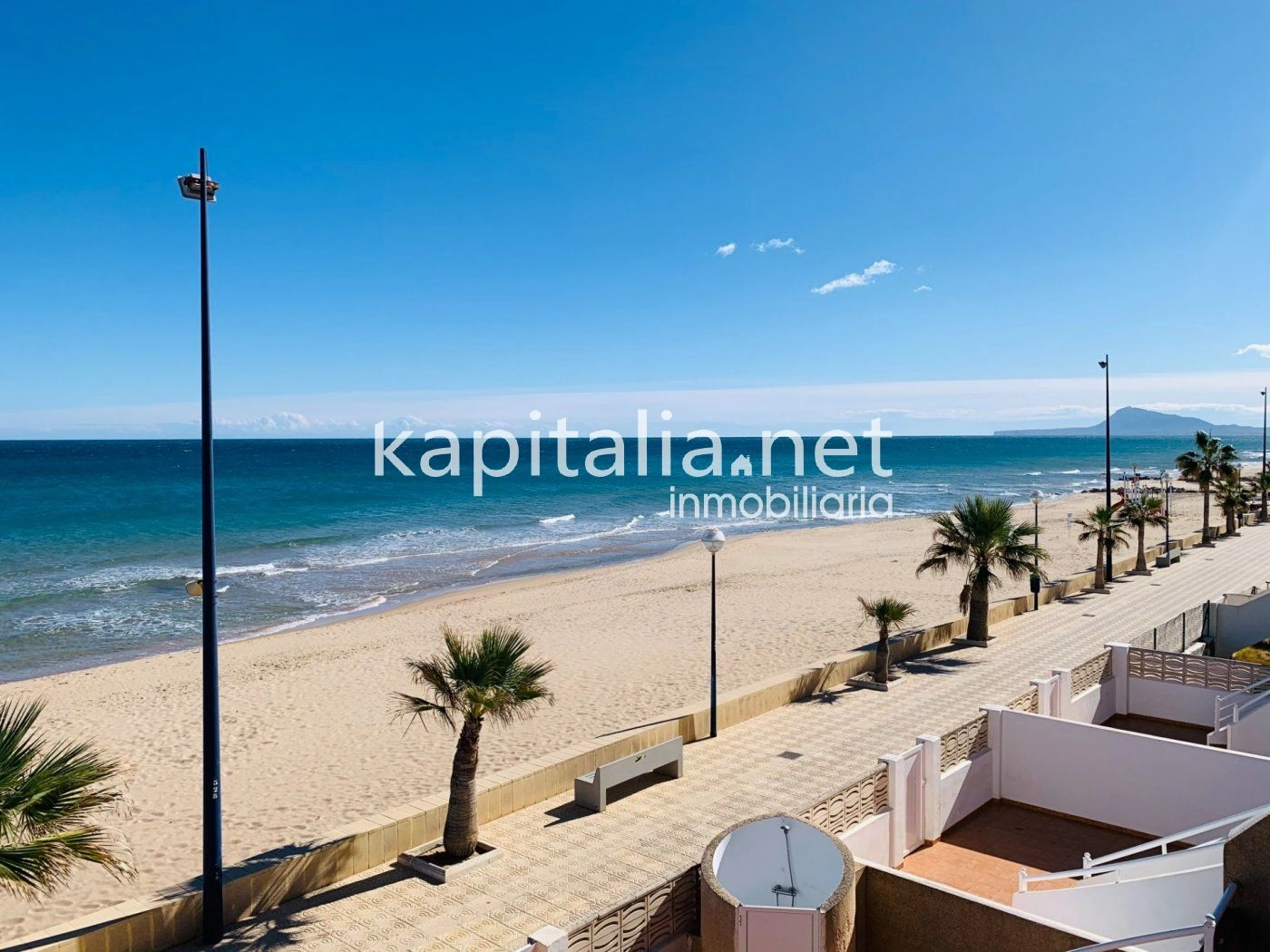 06312 - Espectacular adosado en primera línea de la playa (Miramar).