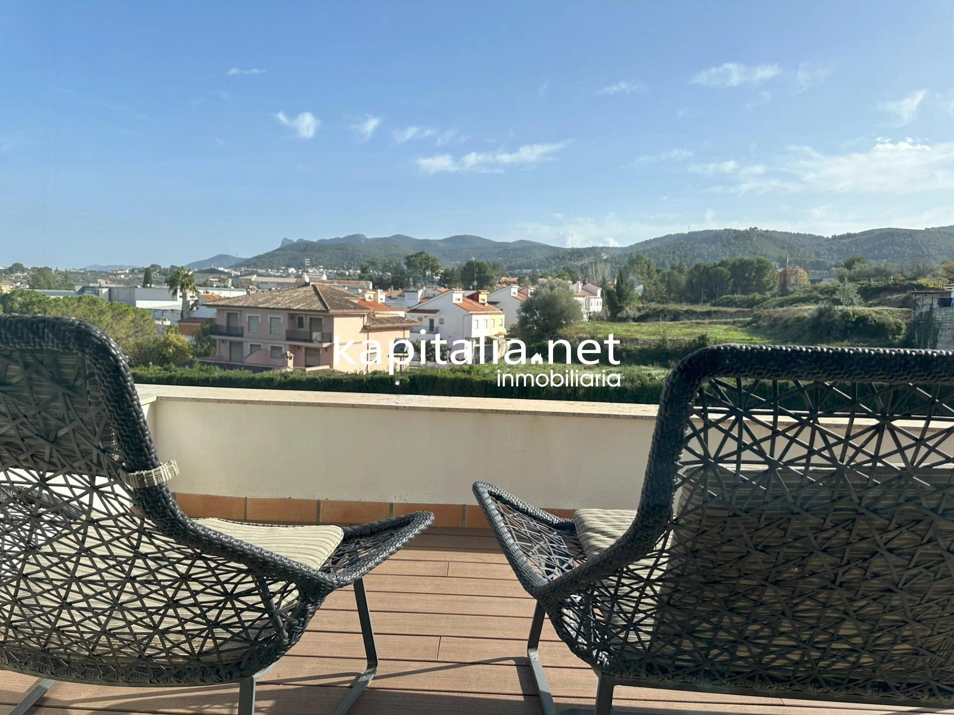 09605 - IMPRESIONANTE VILLA A LA VENTA EN LA PROVINCIA DE VALENCIA
