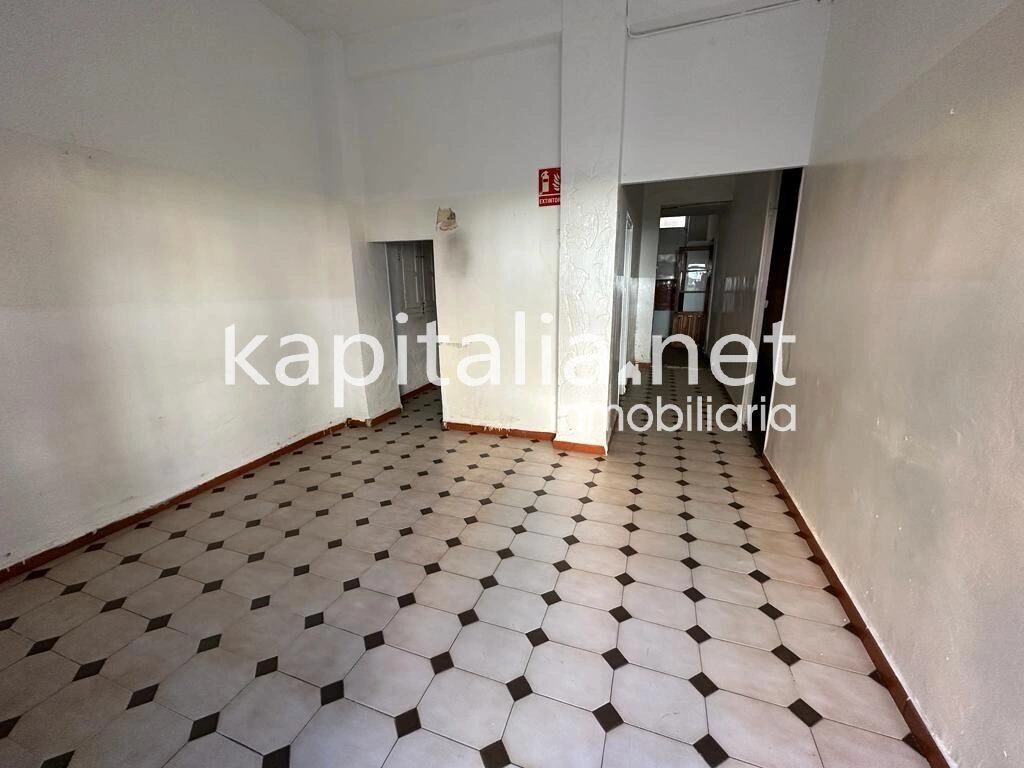 08338 - Property for Rent in Ontinyent