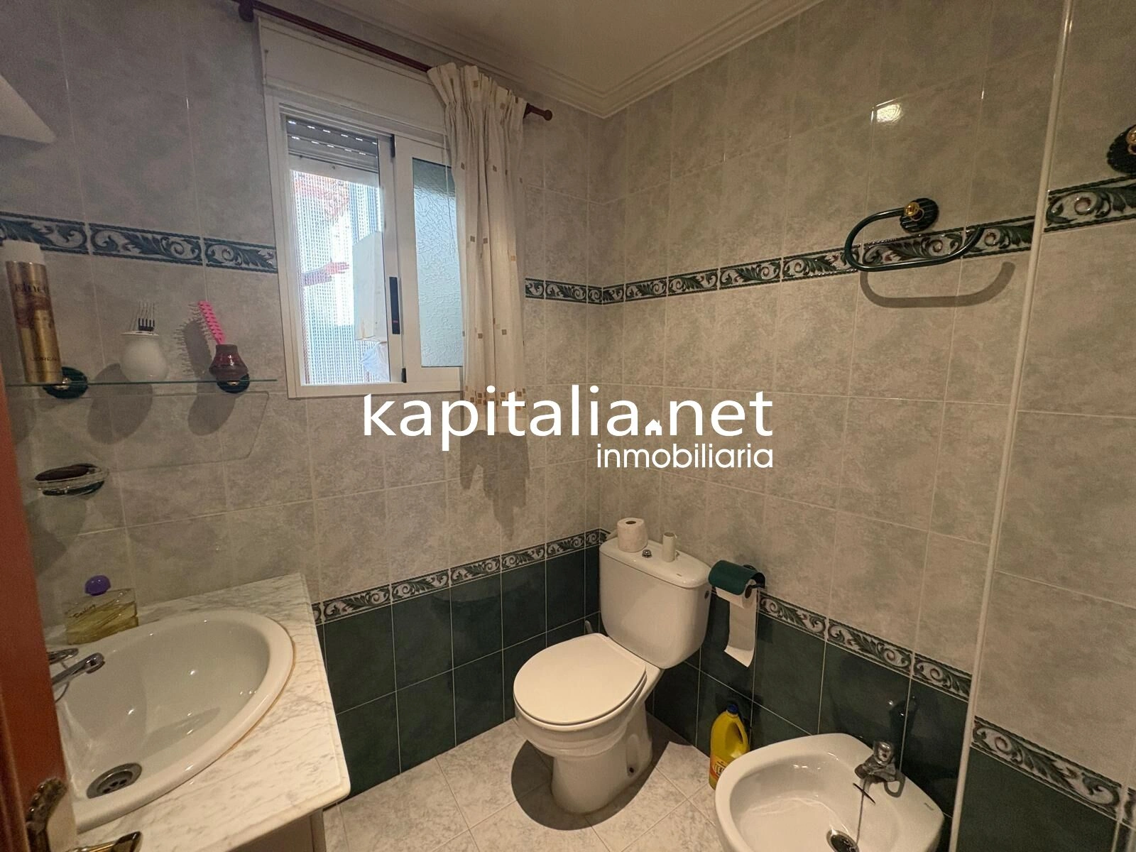 09930 - ESTUPENDO PISO DUPLEX CENTRICO A LA VENTA EN ENGUERA
