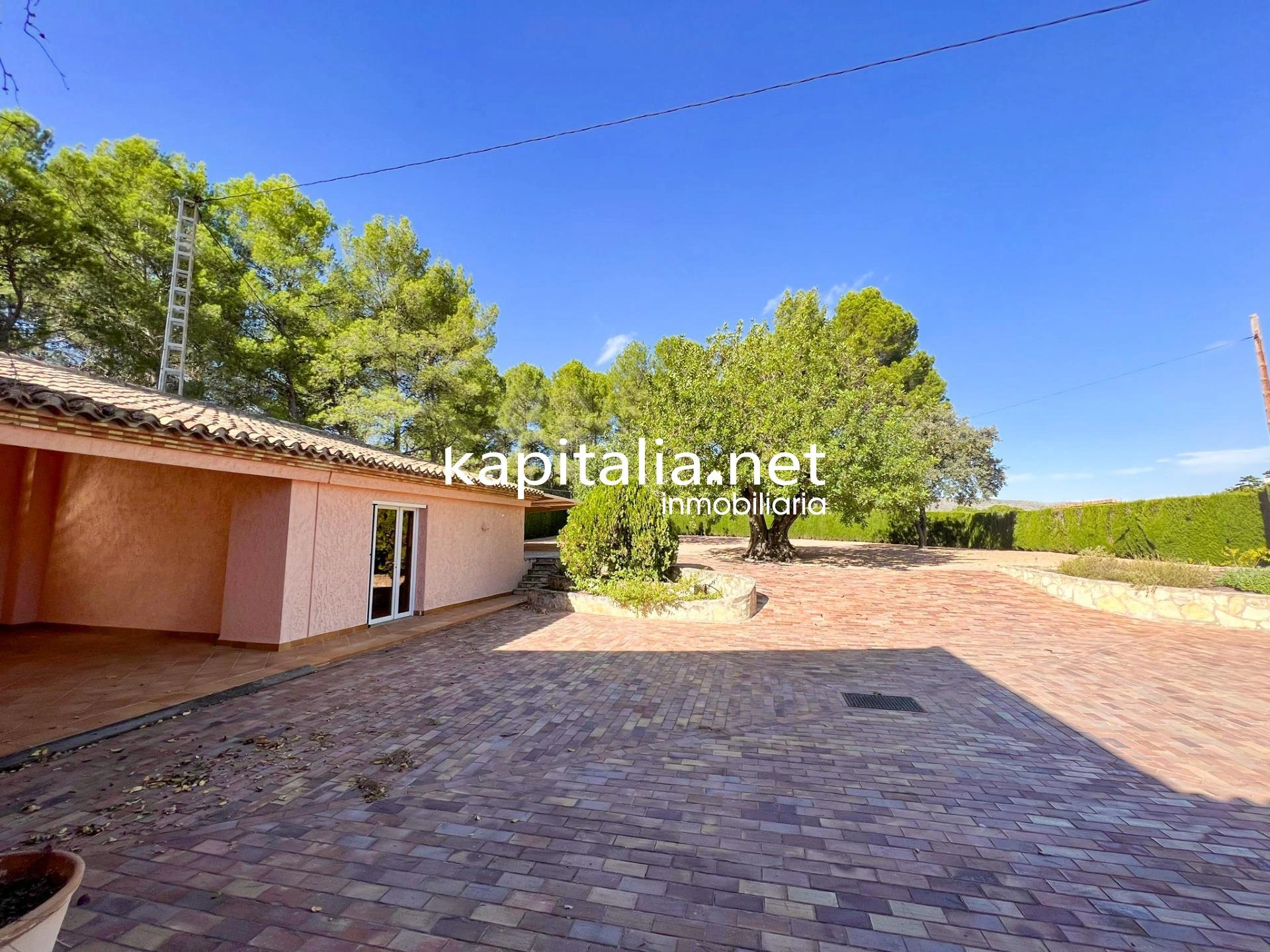 09139 - Magnifico chalet a la venta en Ontinyent