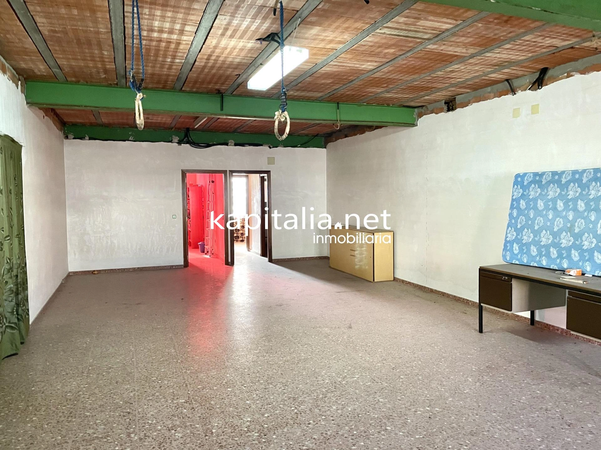 Edificio a la venta en Beniarrés.