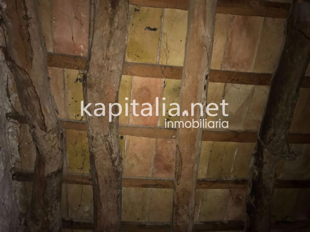 Casa de 500m2 a la venta en Bocairent