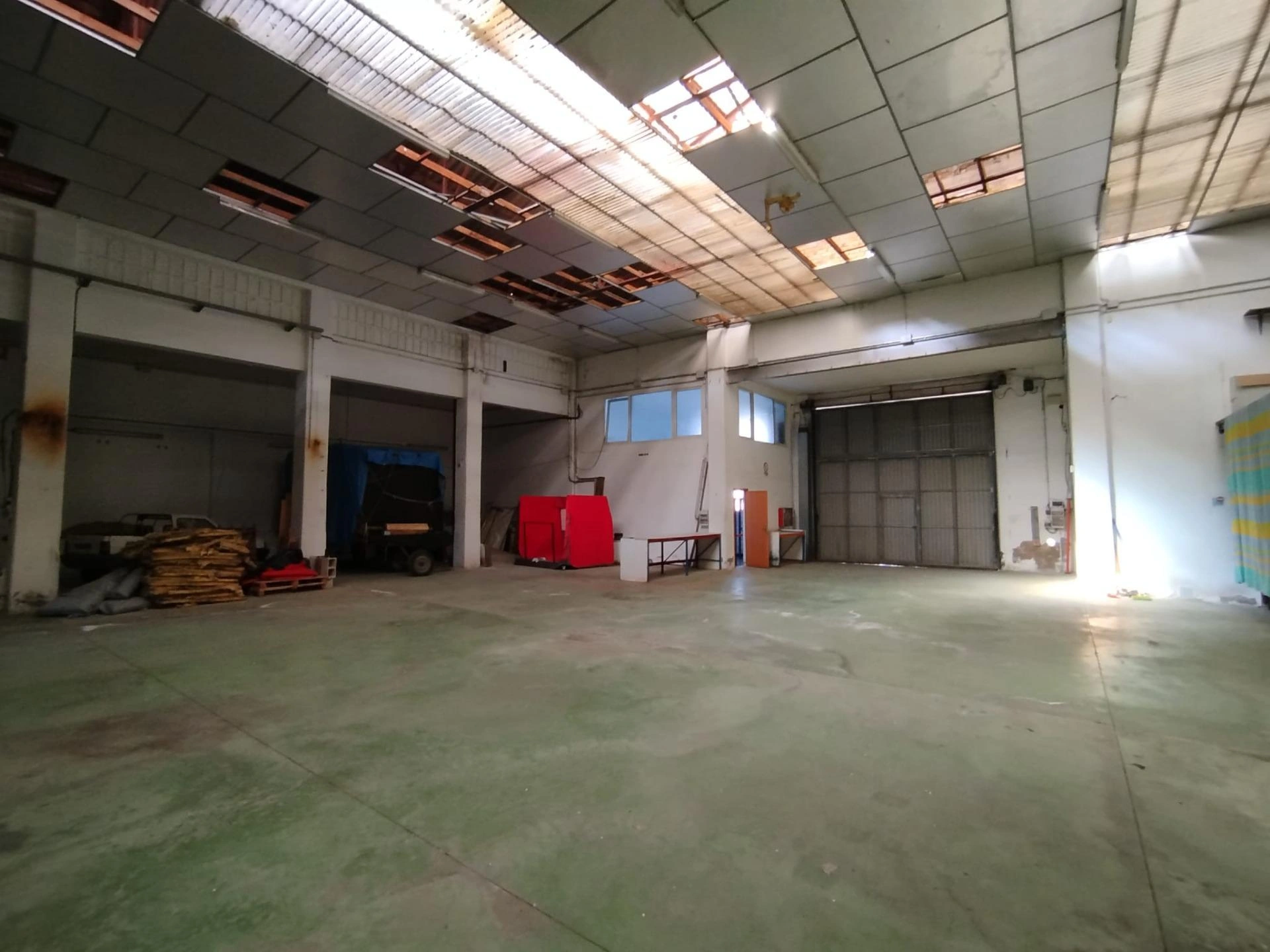Nave industrial y viviendas con infinitas posibilidades en venta en Bocairent