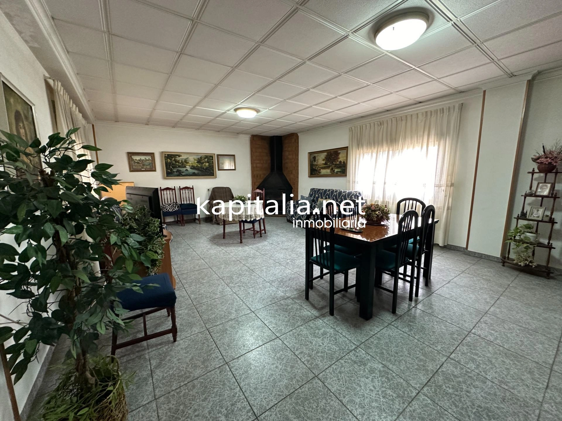 Chalet a la venta en Cocentaina, Alicante.