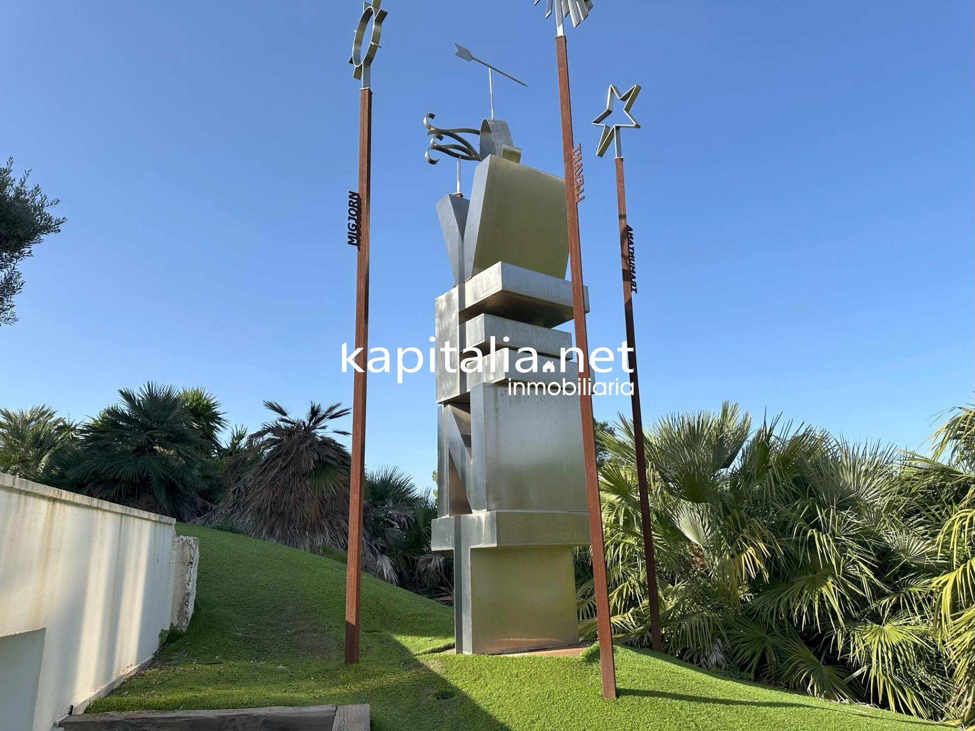 09605 - IMPRESIONANTE VILLA A LA VENTA EN LA PROVINCIA DE VALENCIA