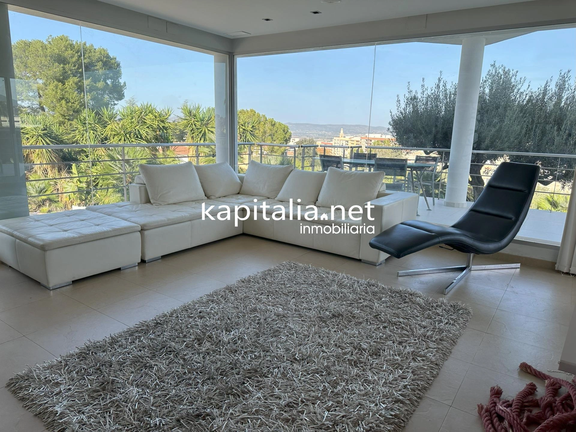 09605 - IMPRESIONANTE VILLA A LA VENTA EN LA PROVINCIA DE VALENCIA