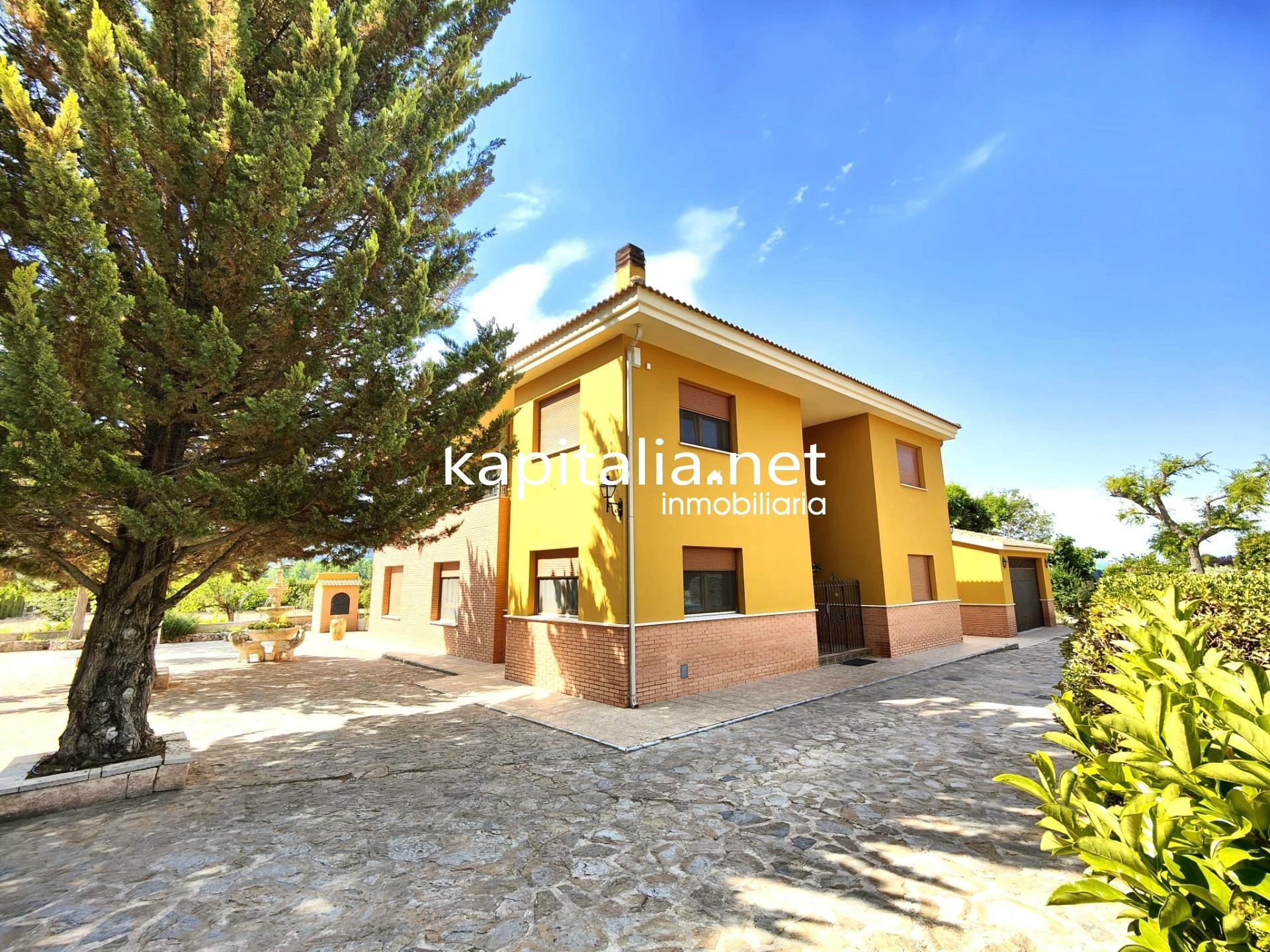 09793 - INTERESANTE CHALET A LA VENTA EN BANYERES DE MARIOLA