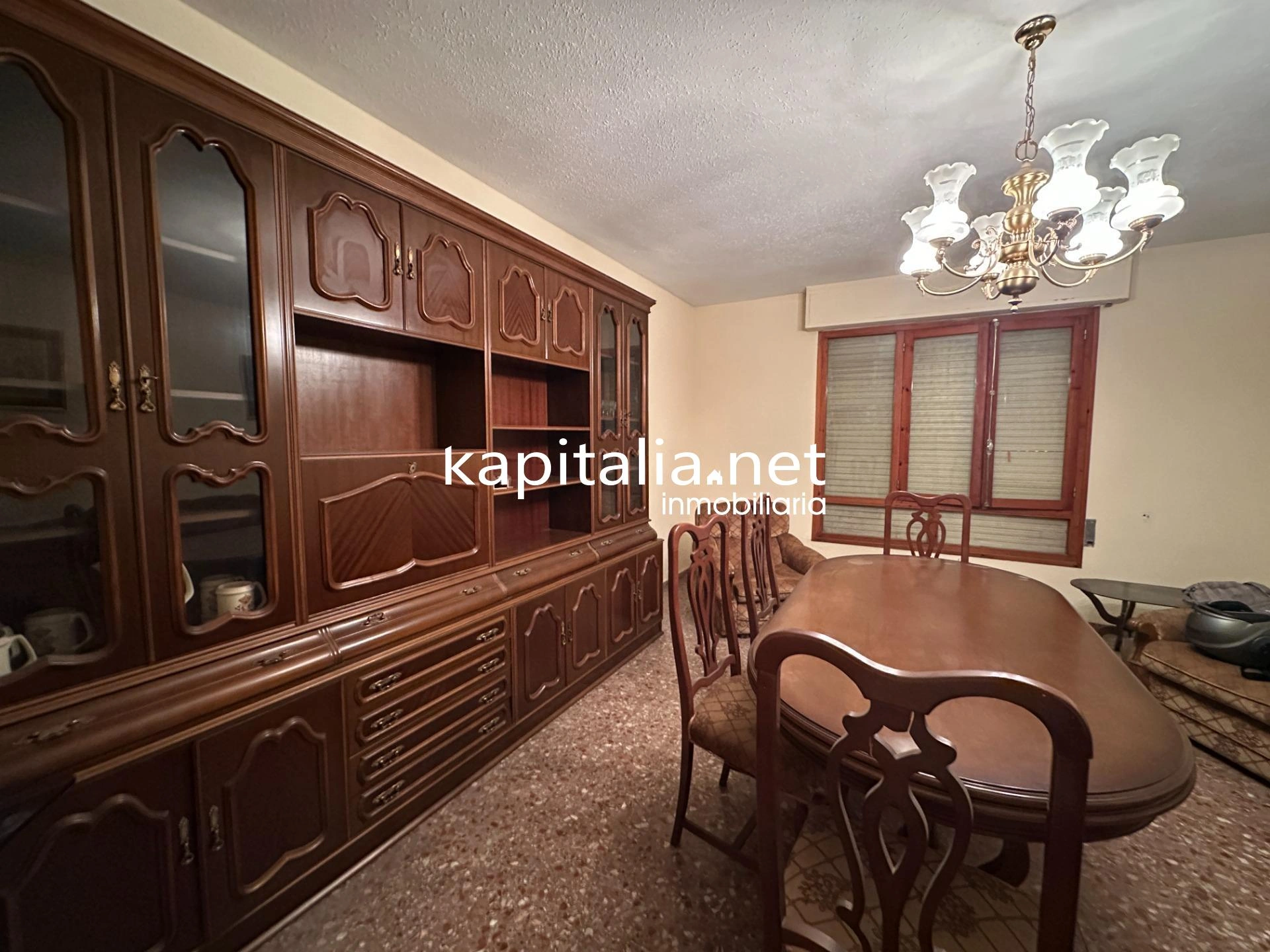 PISO CÉNTRICO CON GRAN TERRAZA A LA VENTA EN ONTINYENT