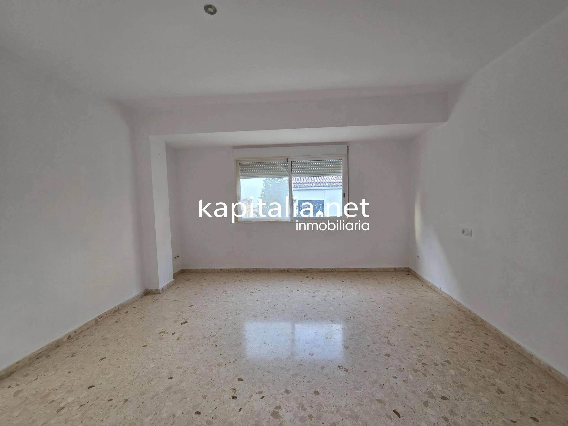 Piso reformado a la venta en Albaida