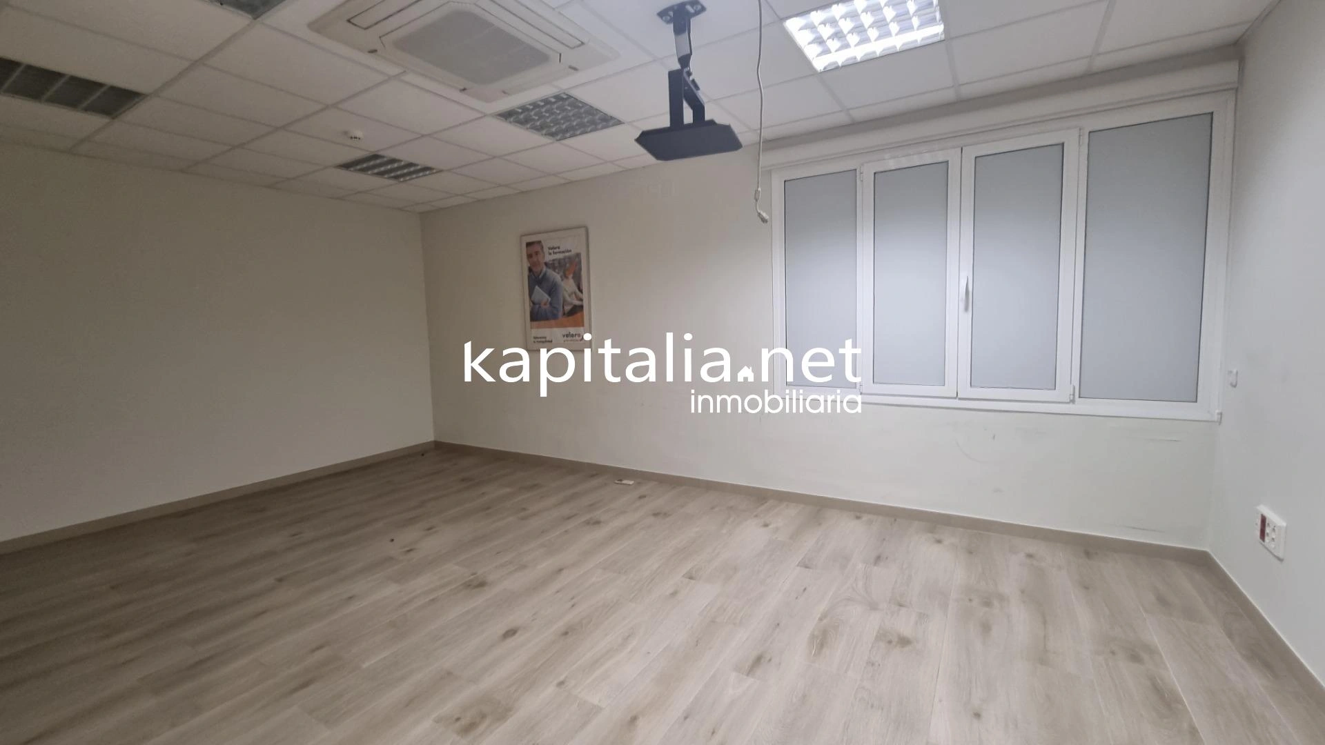 09423 - Property for Rent in Ontinyent