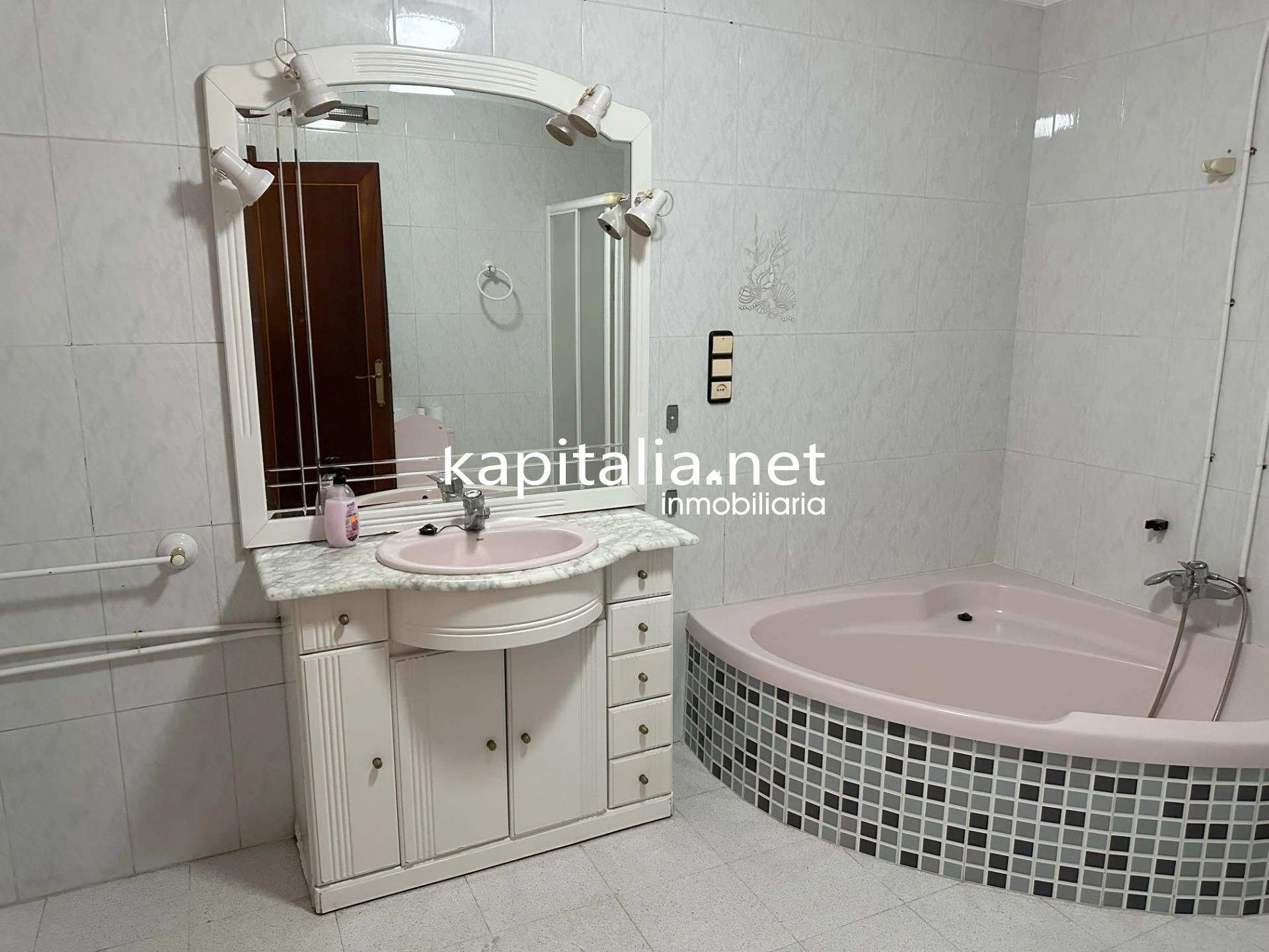 08905 - CASA A LA VENTA EN BENIGANIM