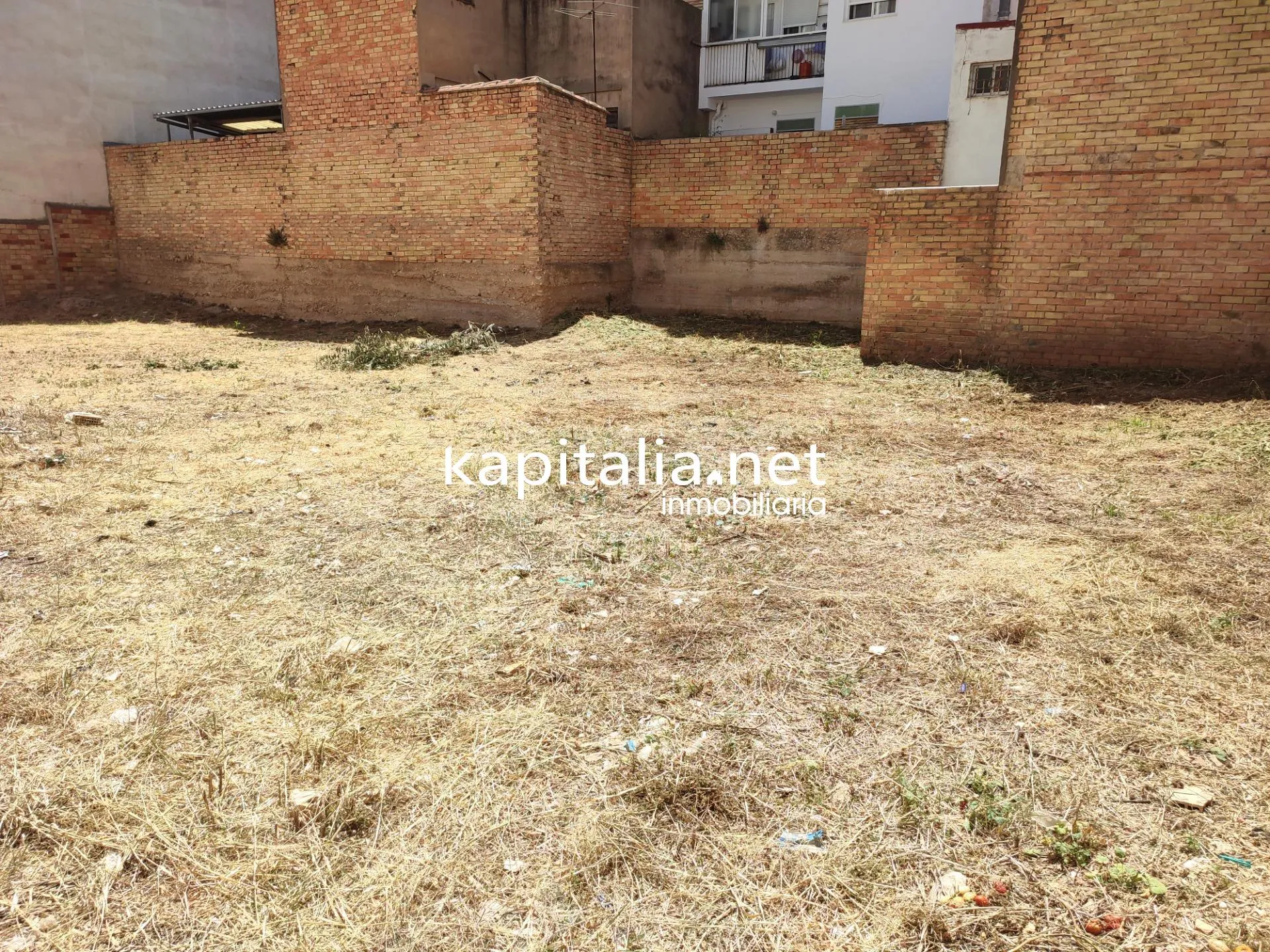 09327 - URBAN LAND FOR SALE IN ONTINYENT, LOCATED IN CENTRAL AREA.