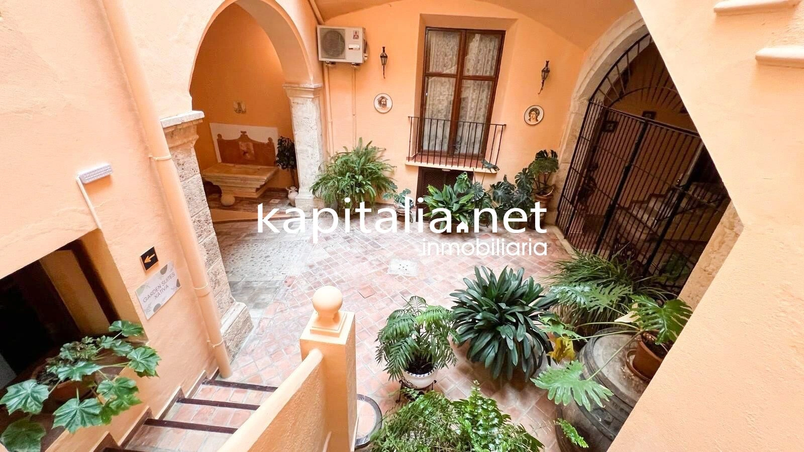 09222 - CASA RURAL A LA VENTA EN EL CENTRO DE XATIVA