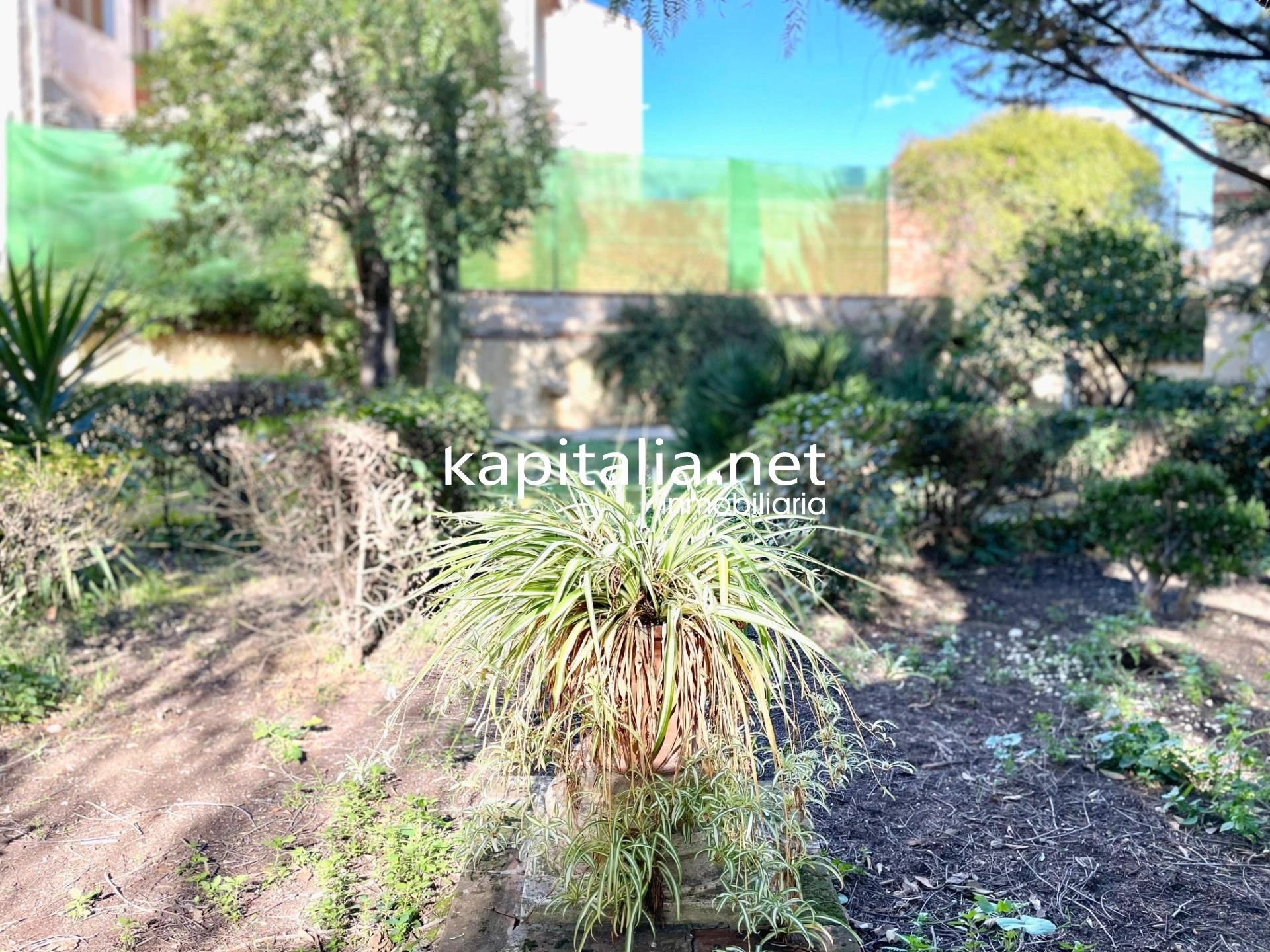 09693 - Gran casa señorial con gran jardín a la venta en Cocentaina!