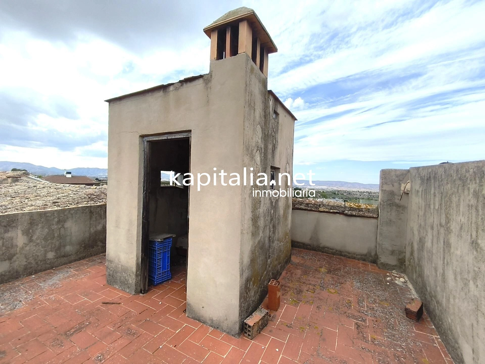 CASA PARA REFORMAR A LA VENTA EN PALOMAR.