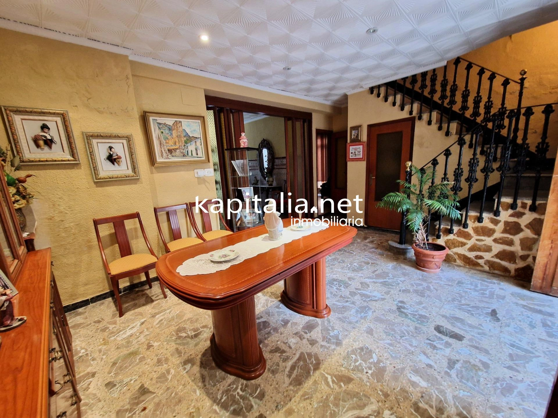 09323 - Gran casa a la venta en la zona de Sant Jaume de la ciudad de Xativa