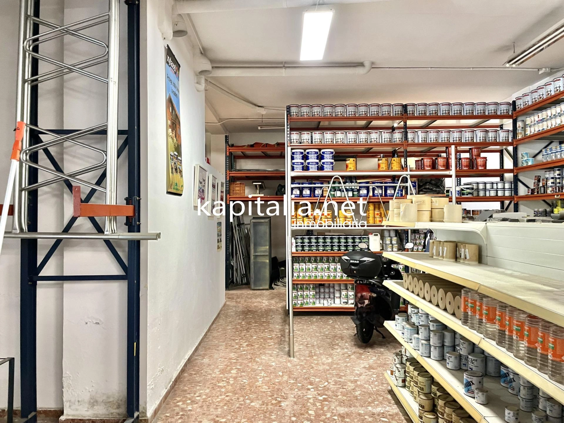 Local comercial a la venta en Gandía