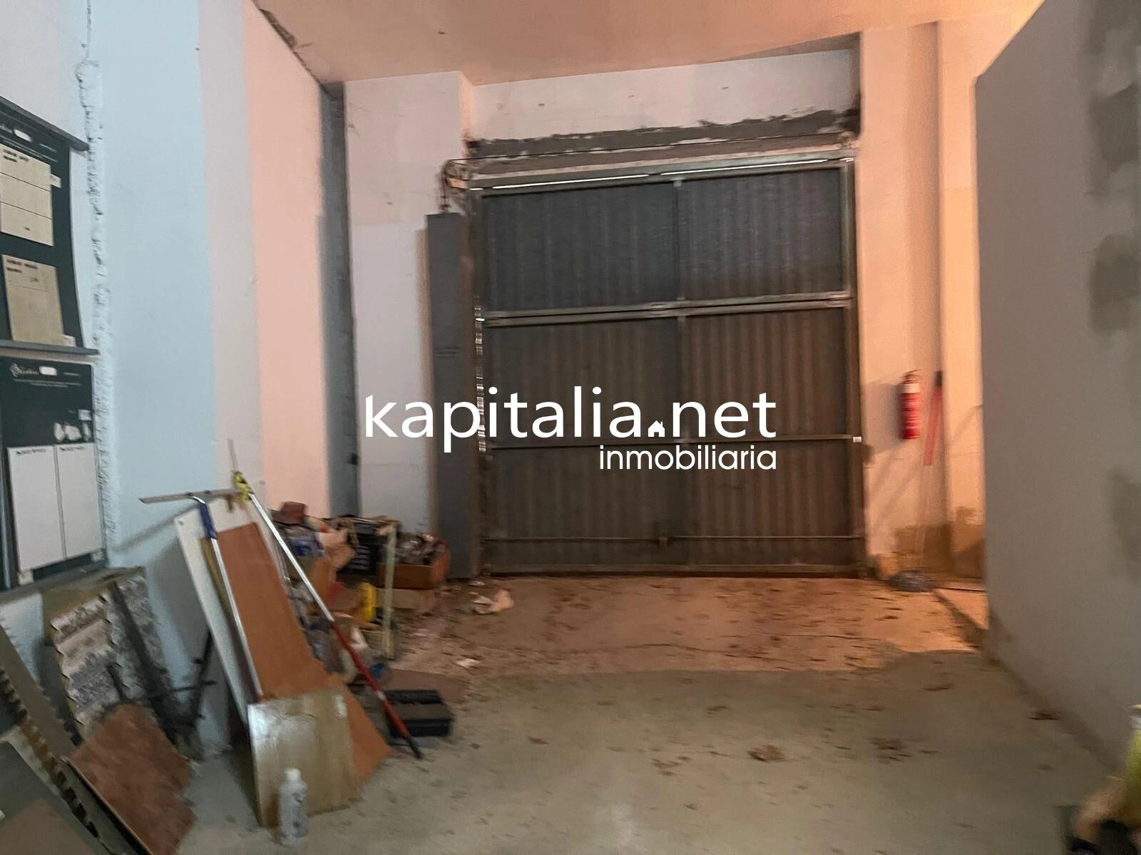 09874 - Local comercial en Xativa