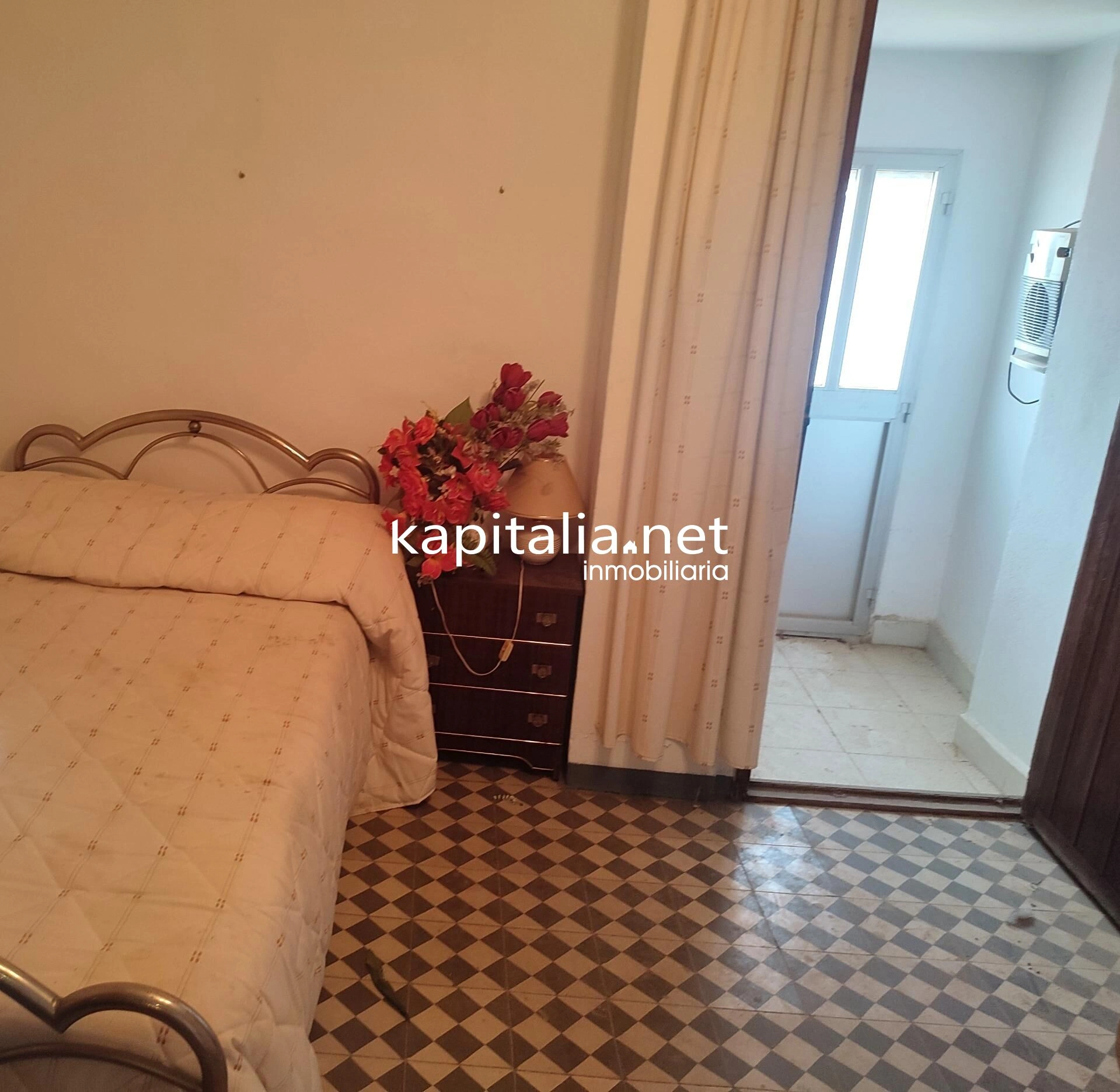 09240 - CASA A LA VENTA PARA REFORMAR EN AGULLENT