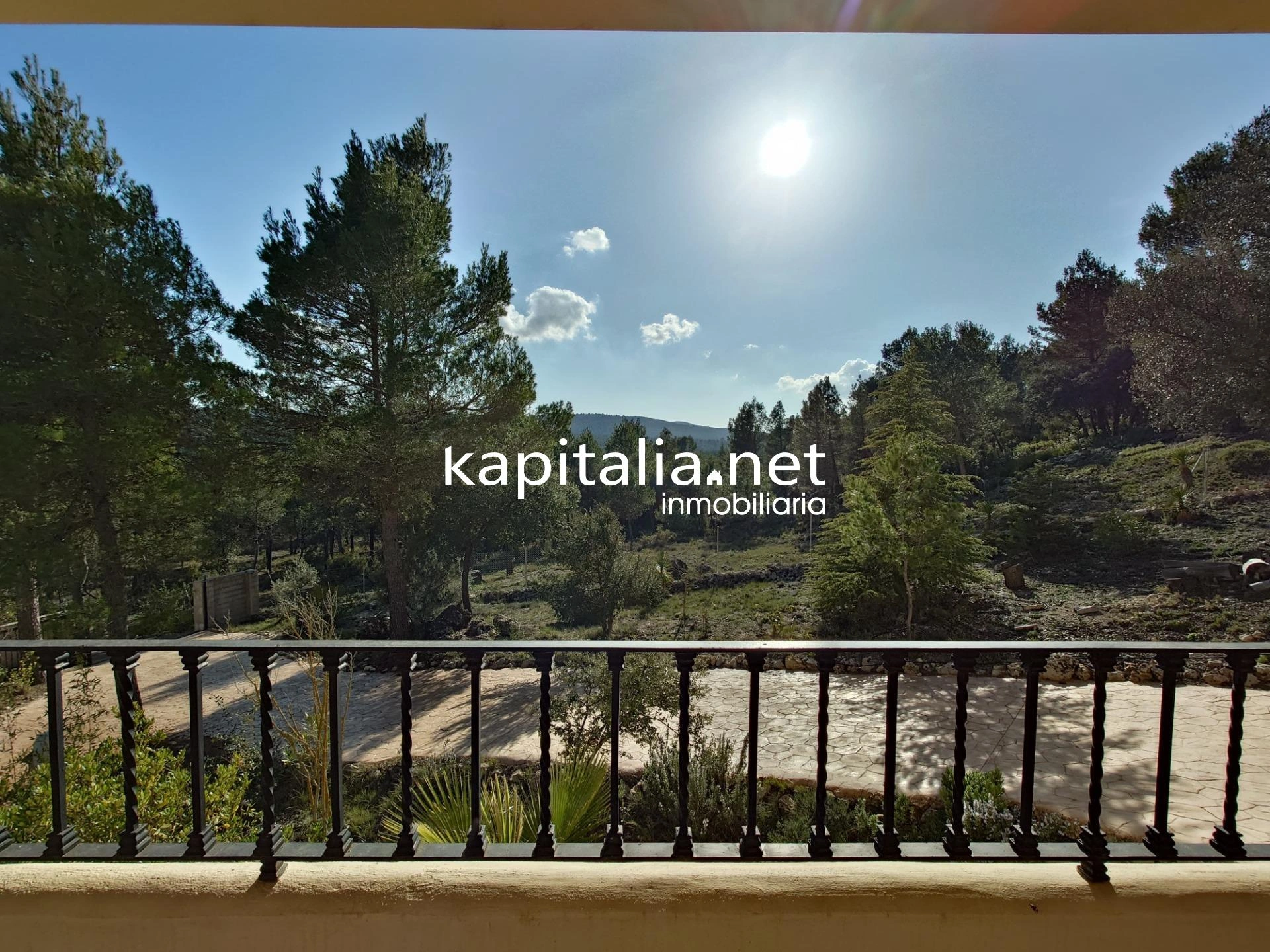 09796 - Chalet a la venta en la Sierra Mariola, Bocairent