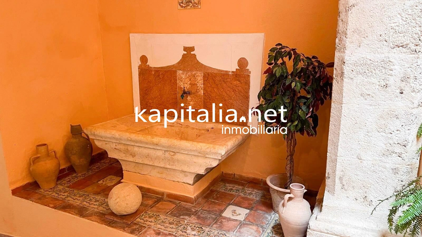 09222 - CASA RURAL A LA VENTA EN EL CENTRO DE XATIVA