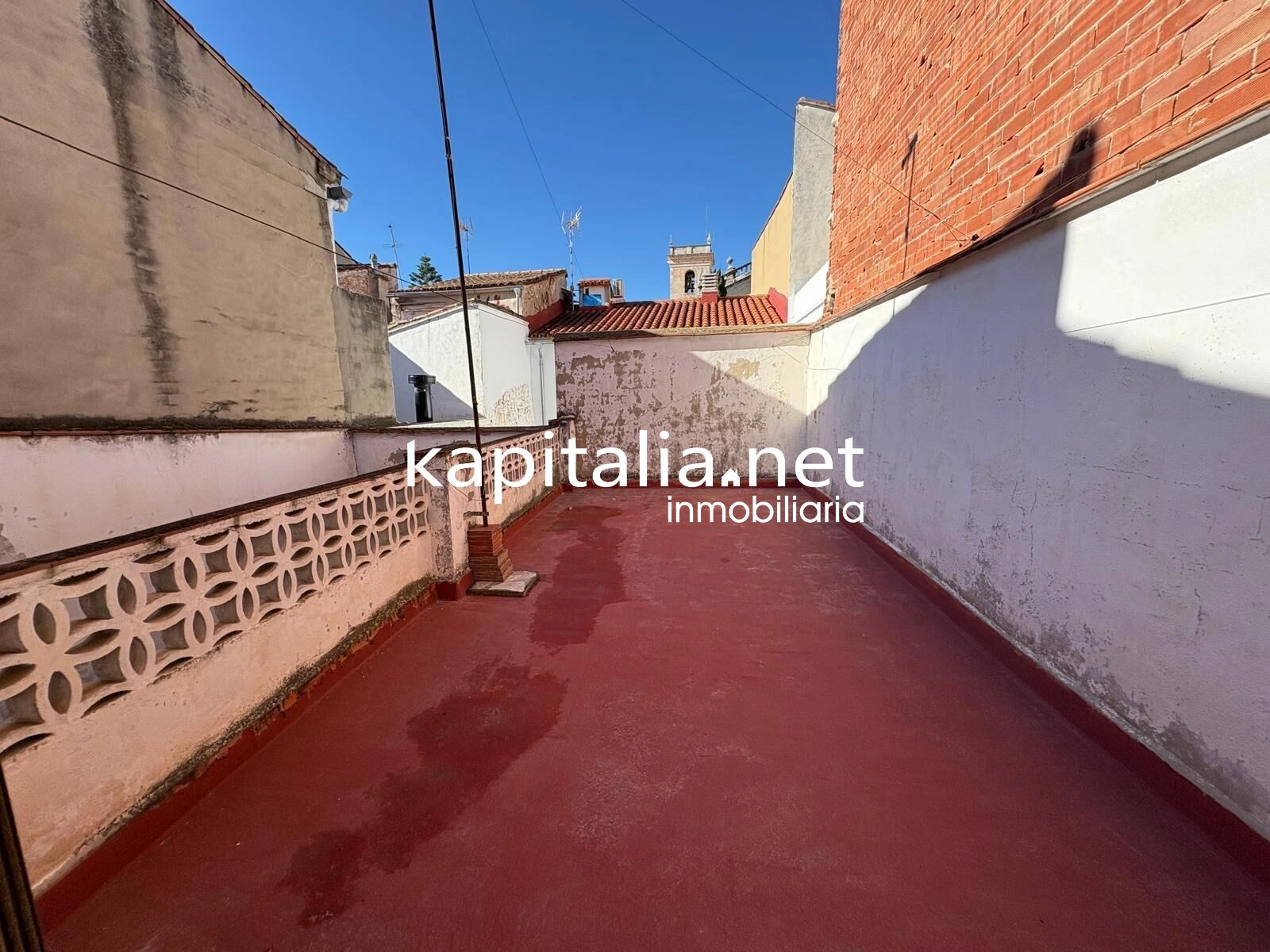 10147 - PISO CON BUHARDILLA A LA VENTA EN VALLADA