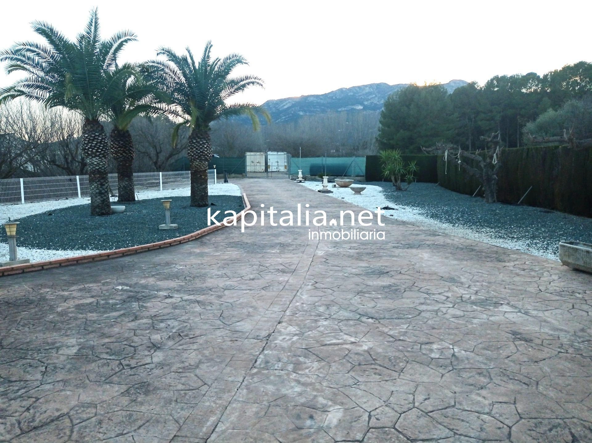 09747 - CASA DE CAMPO A LA VENTA UBICADO EN LA POBLACIÓN DE ALQUERIA DE AZNAR