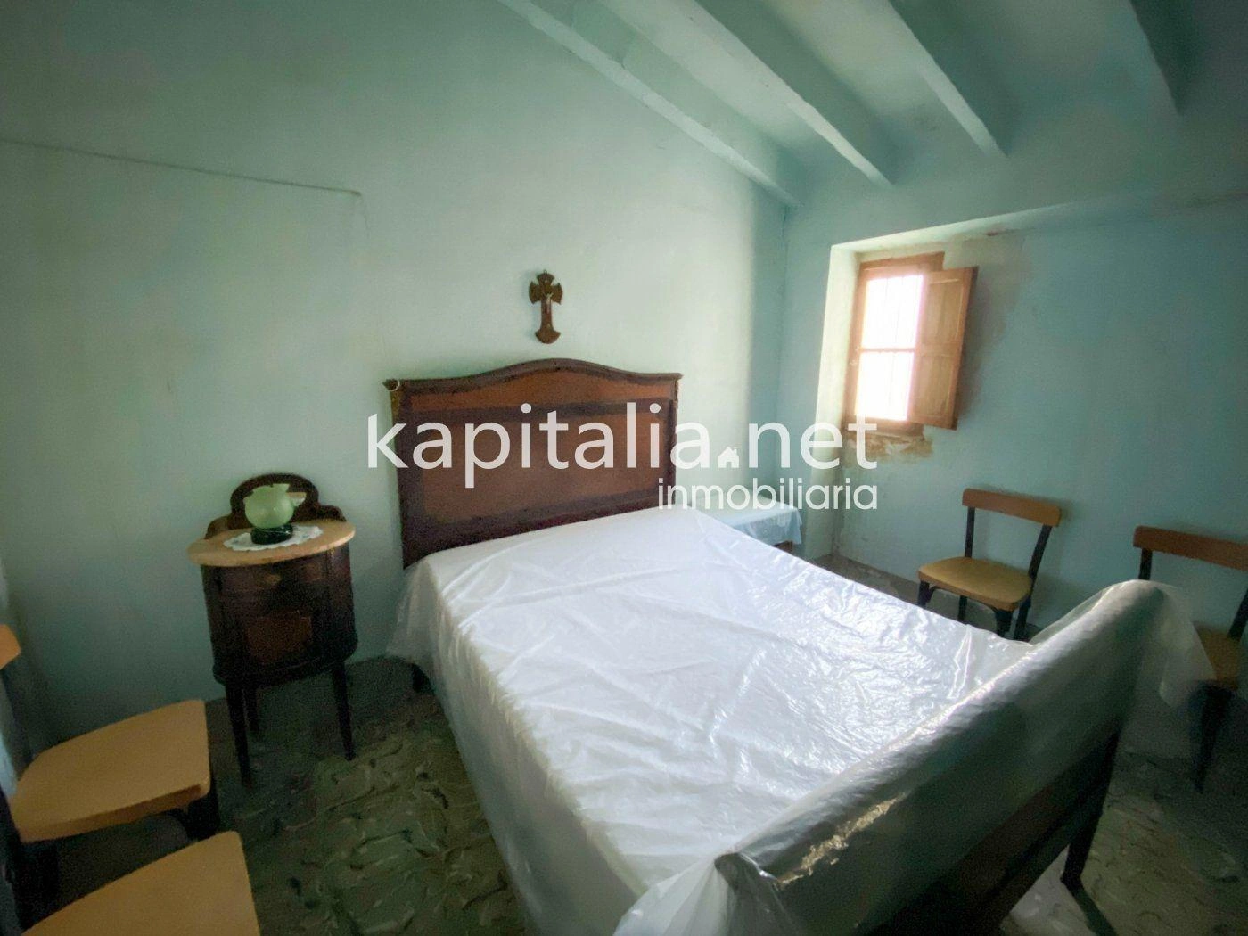 09802 - Casa de pueblo a la venta en Salem