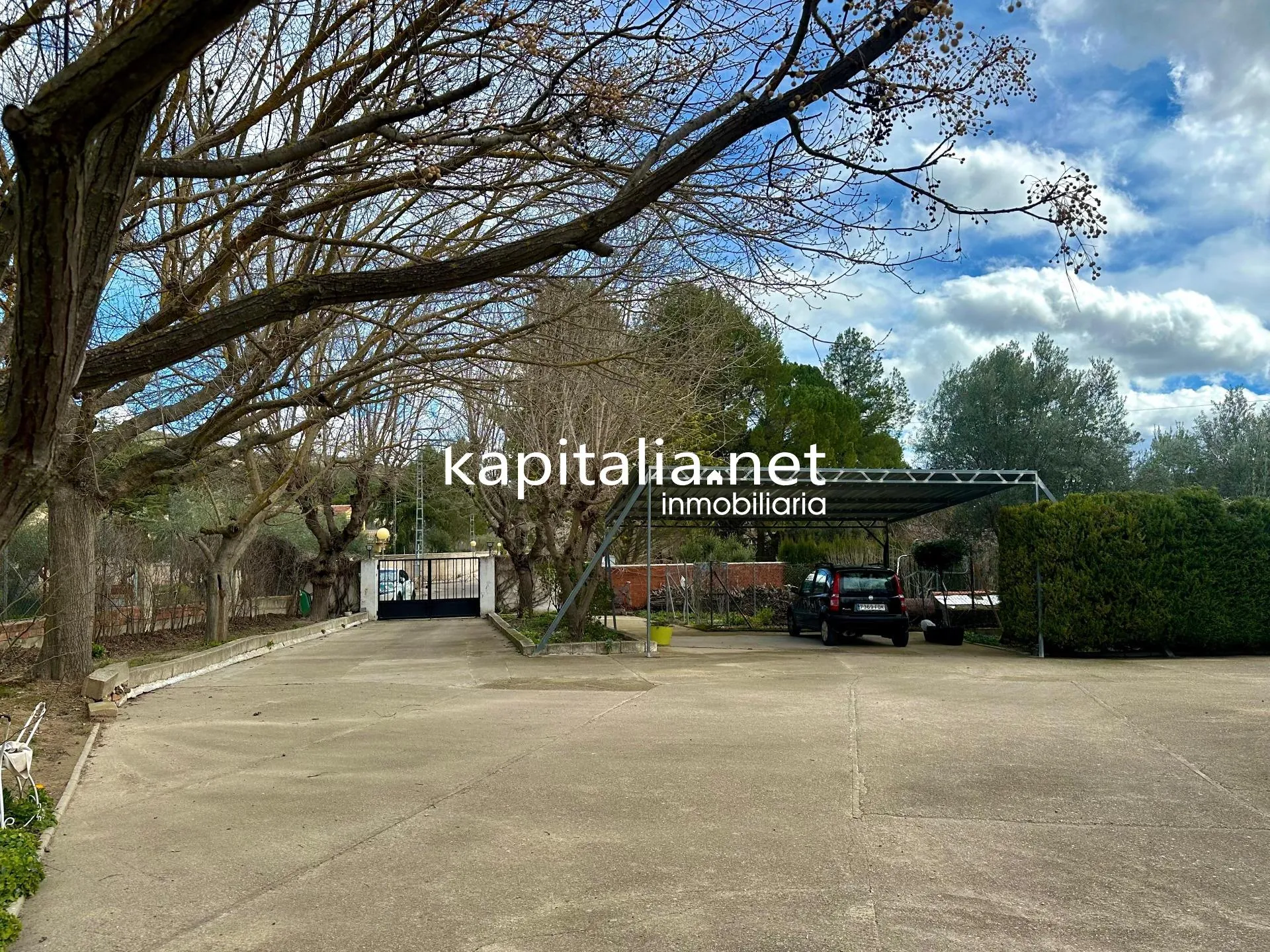 09812 - Chalet con vistas maravillosas a la venta en Alcoy