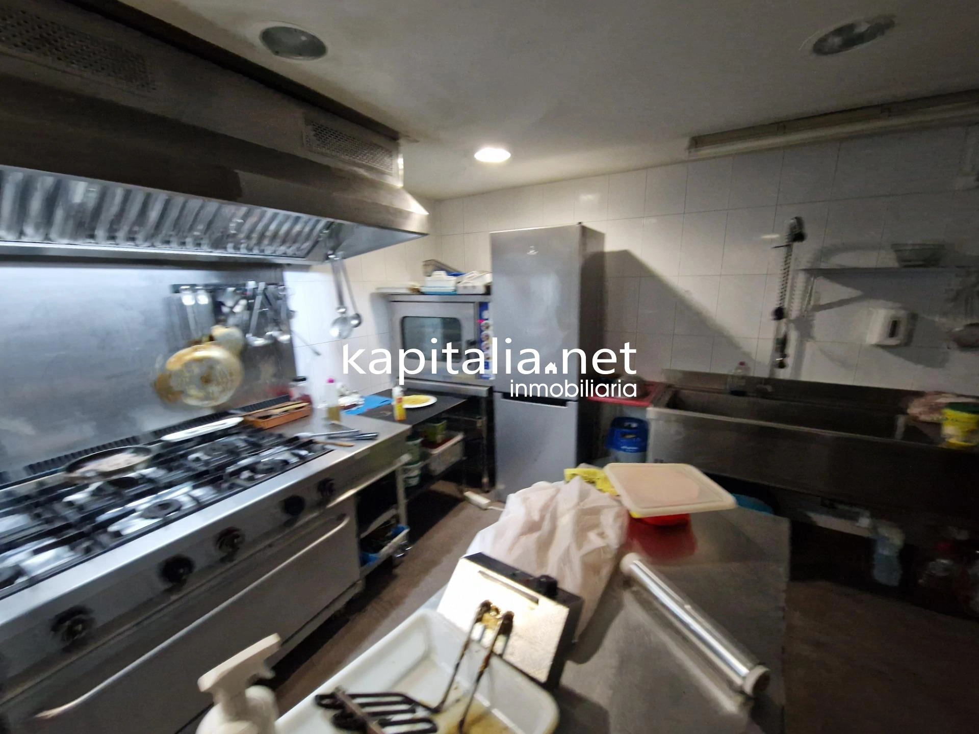08830 - Traspaso de restaurante en funcionamiento en Bocairent.