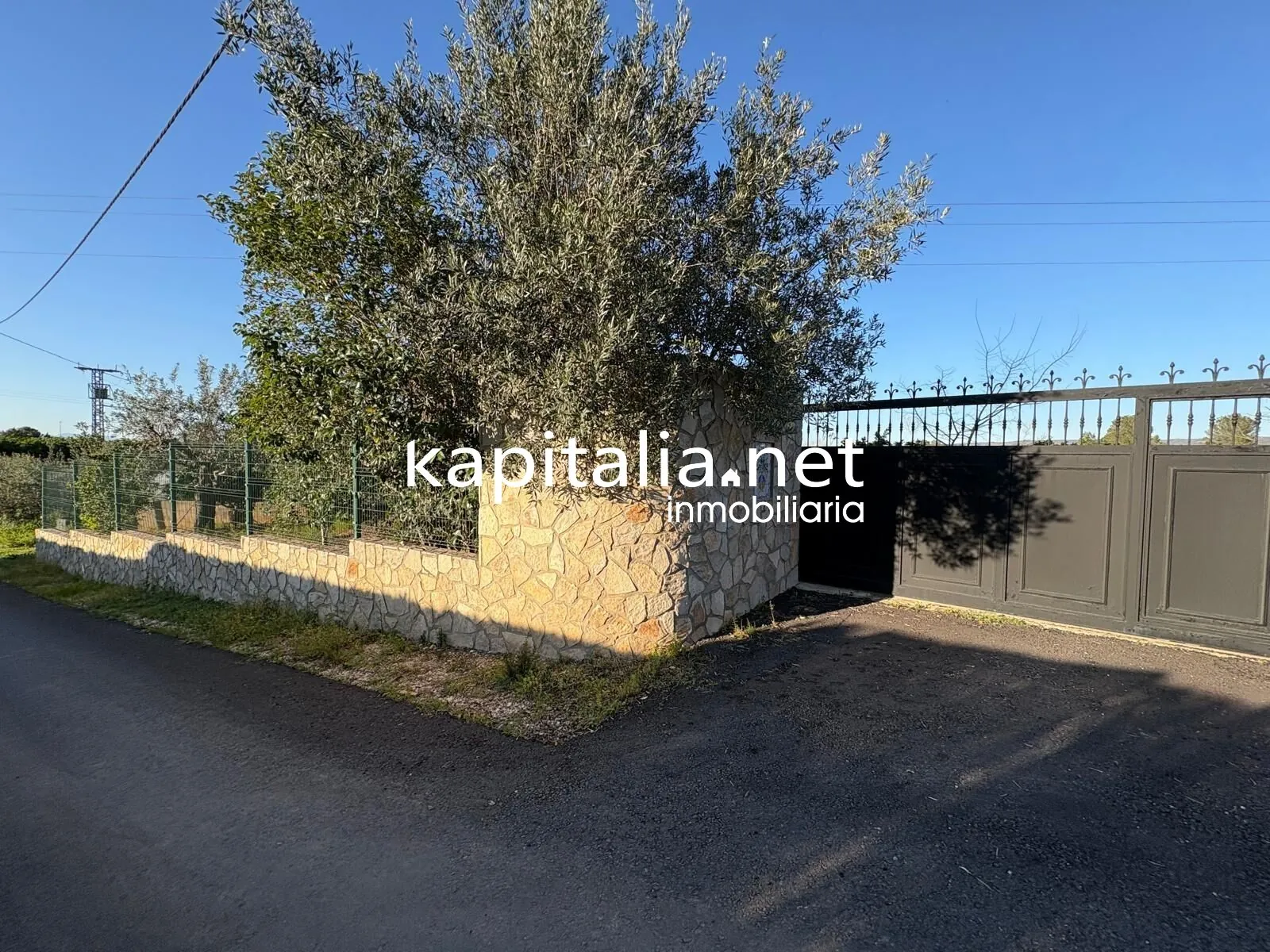 10347 - ESTUPENDO CHALET A LA VENTA A TAN SOLO 10 MINUTOS DE XATIVA