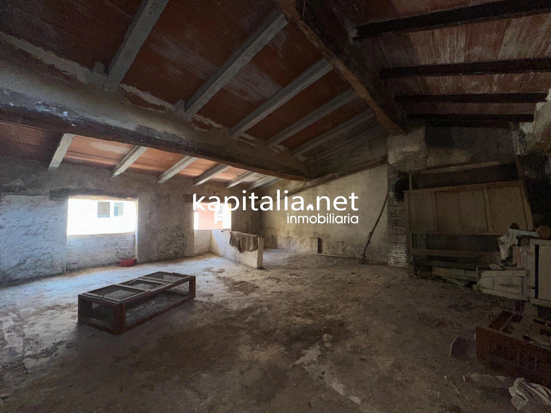 CASA CON TERRAZA EN ONTINYENT