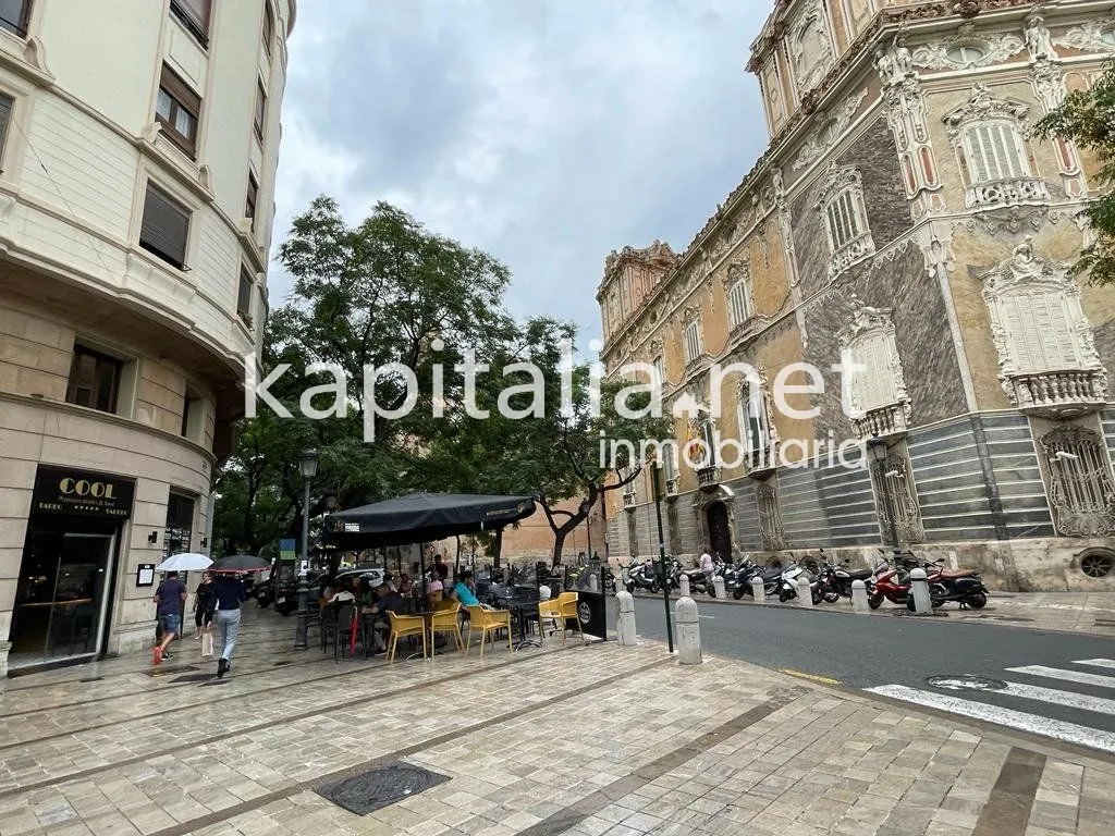 07775 - Commercial premises for rent in the centre of Valencia (Valencia)