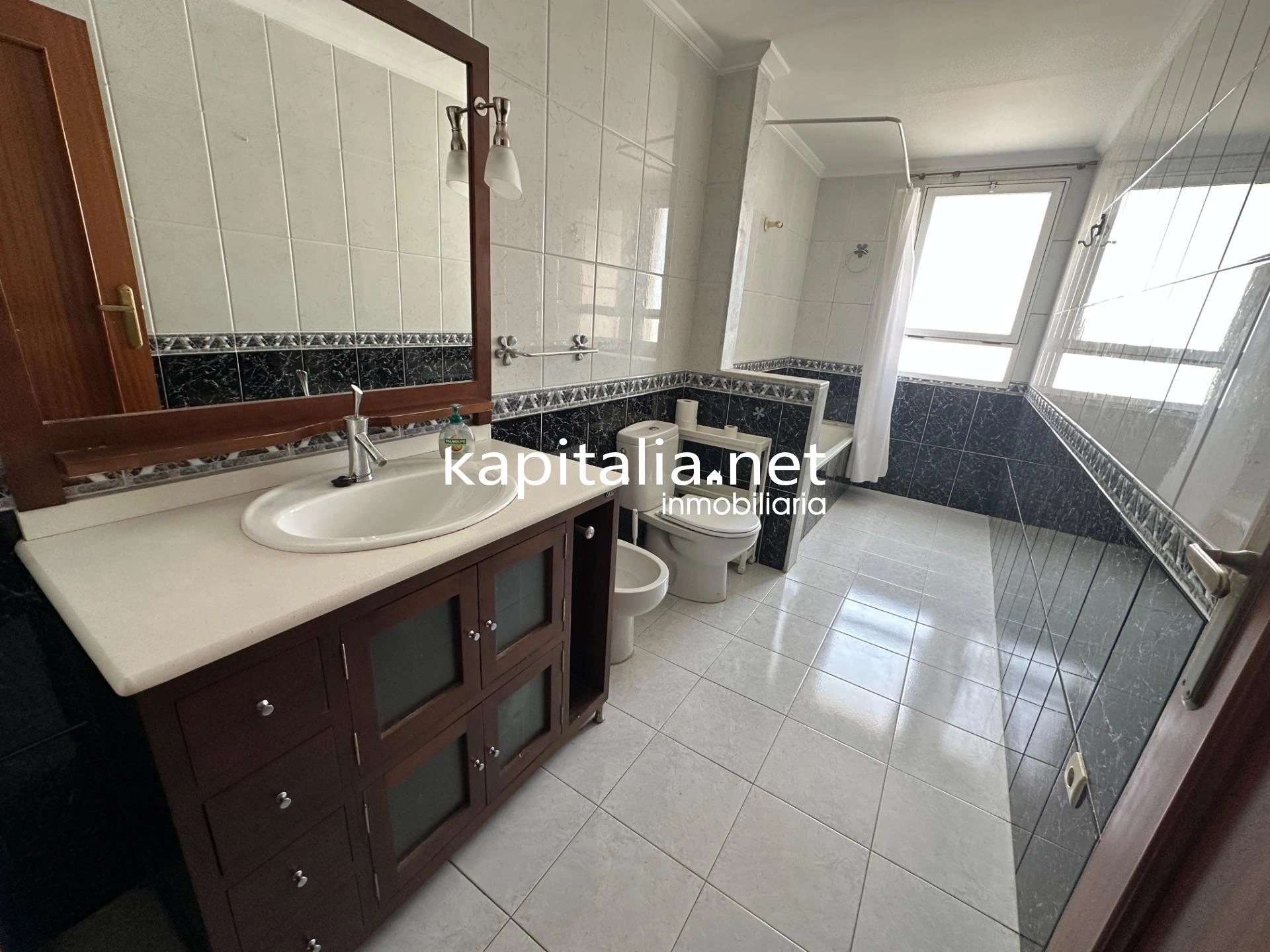 PISO A LA VENTA EN ALBAIDA